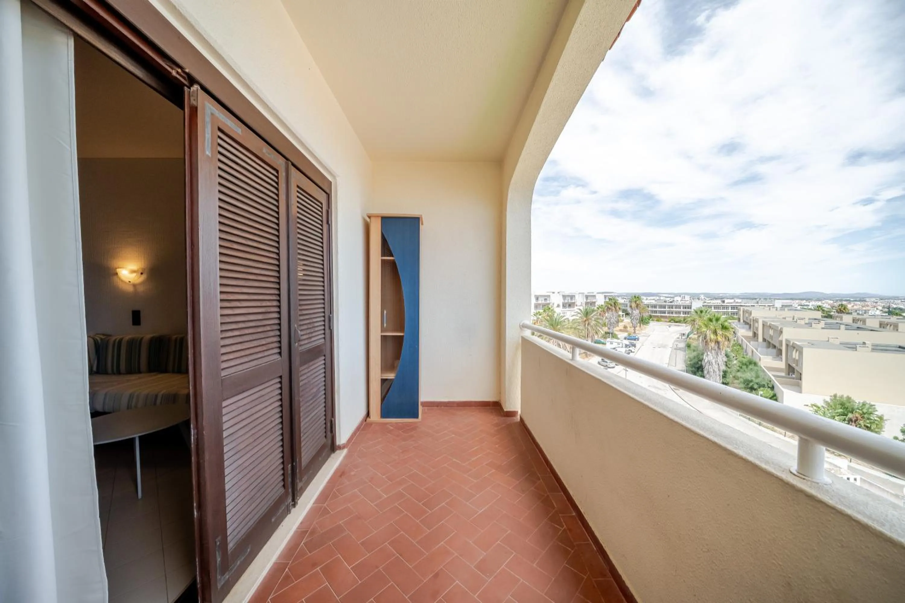 Balcony/Terrace in Bellavista Jardim By BeGuest