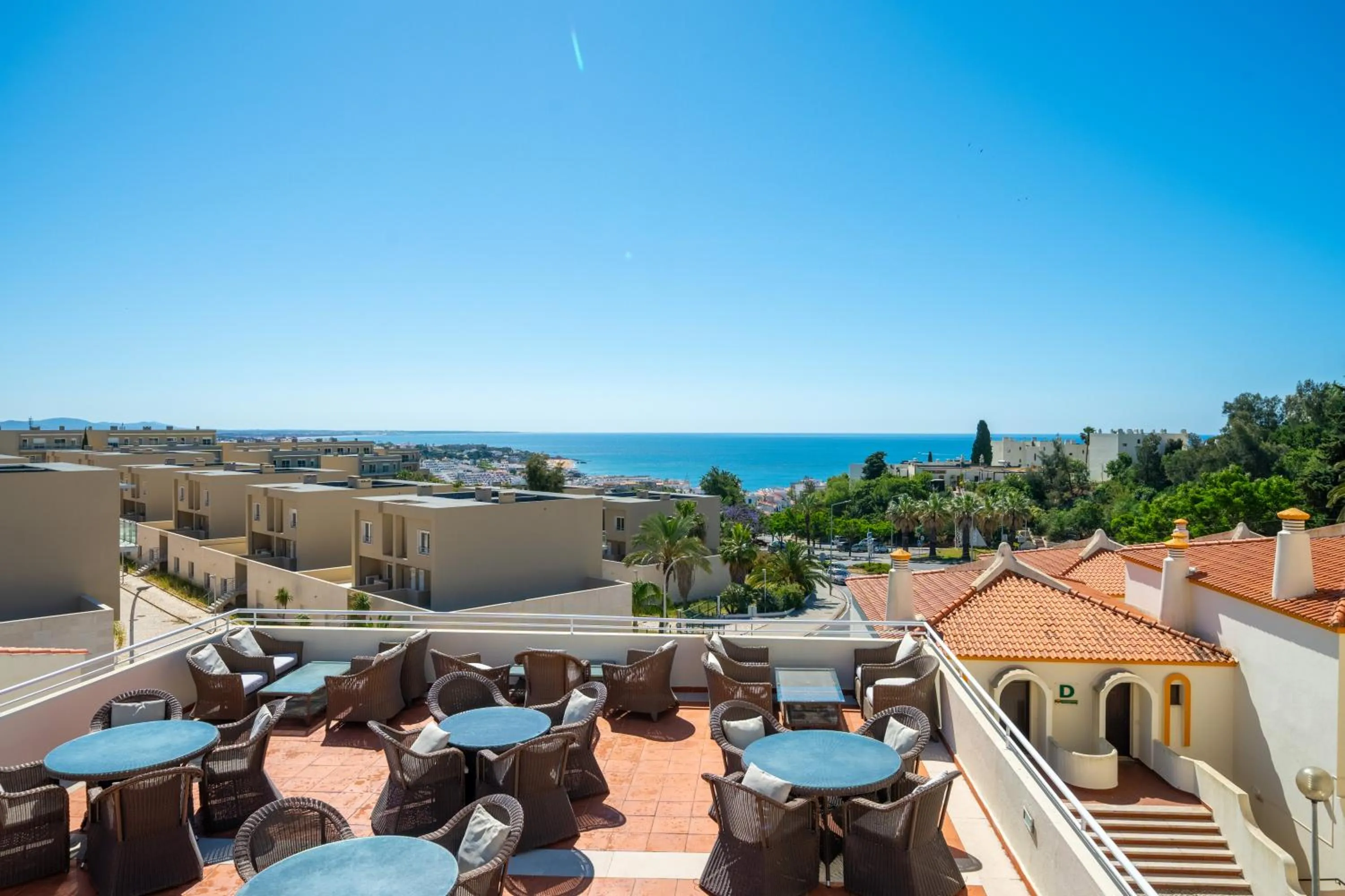 Property building in Bellavista Jardim By BeGuest