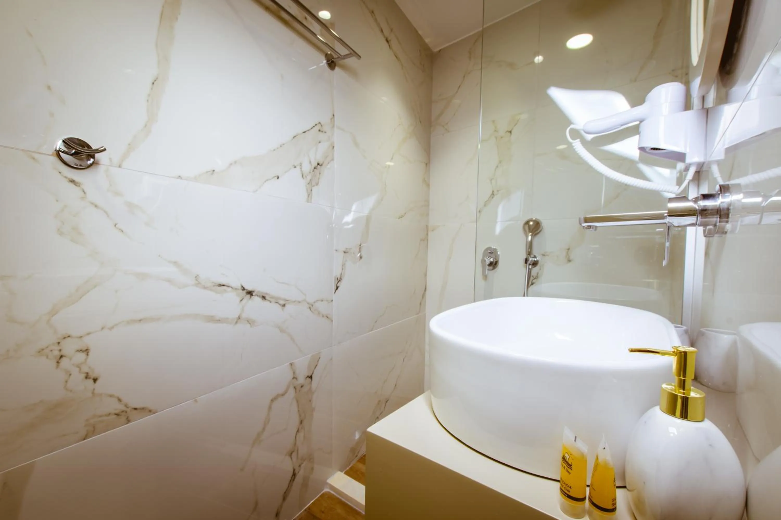 Konmari Boutique Suites