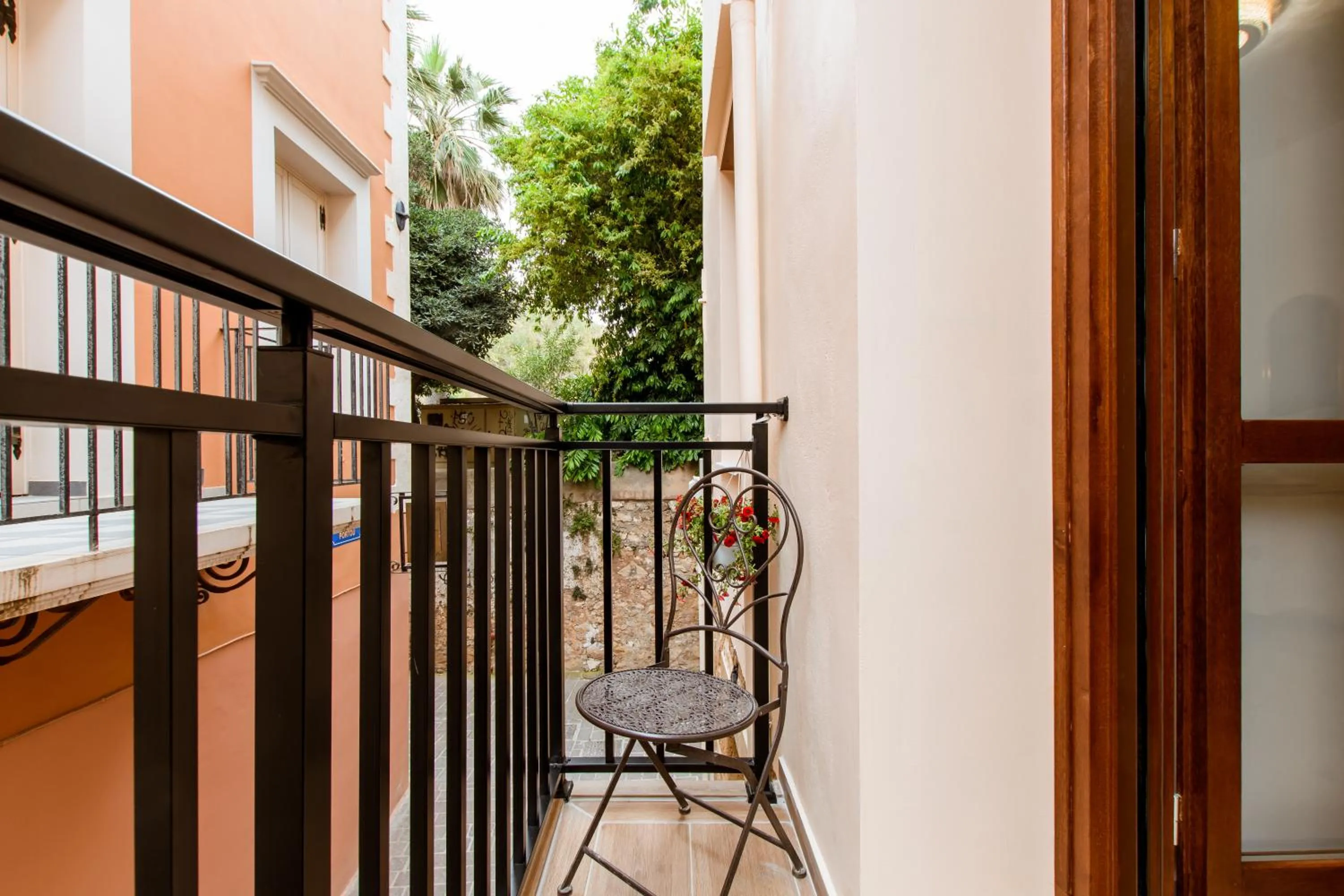 Konmari Boutique Suites