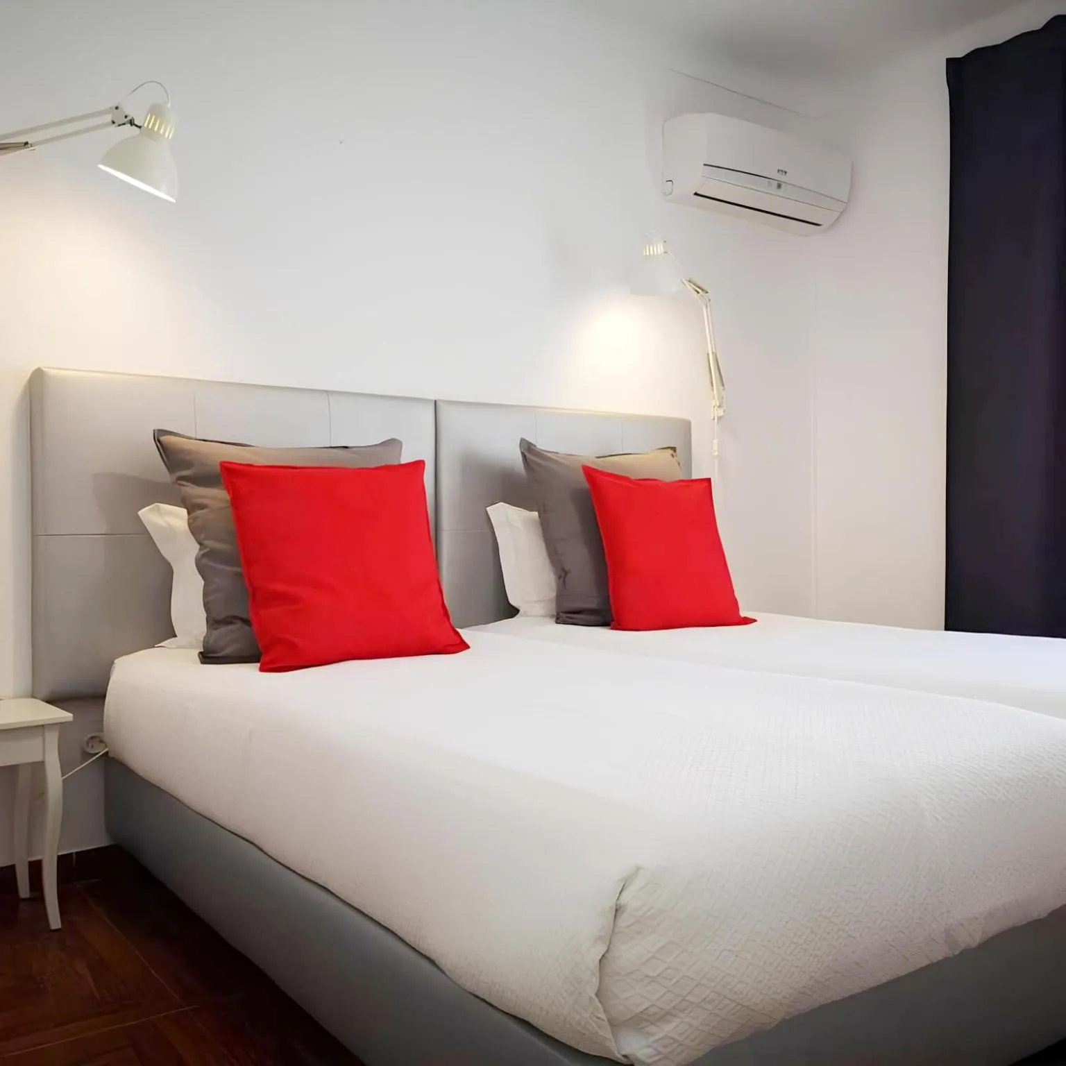 Bedroom, Bed in Bulldog Inn - Duna Parque Resorts & Hotels