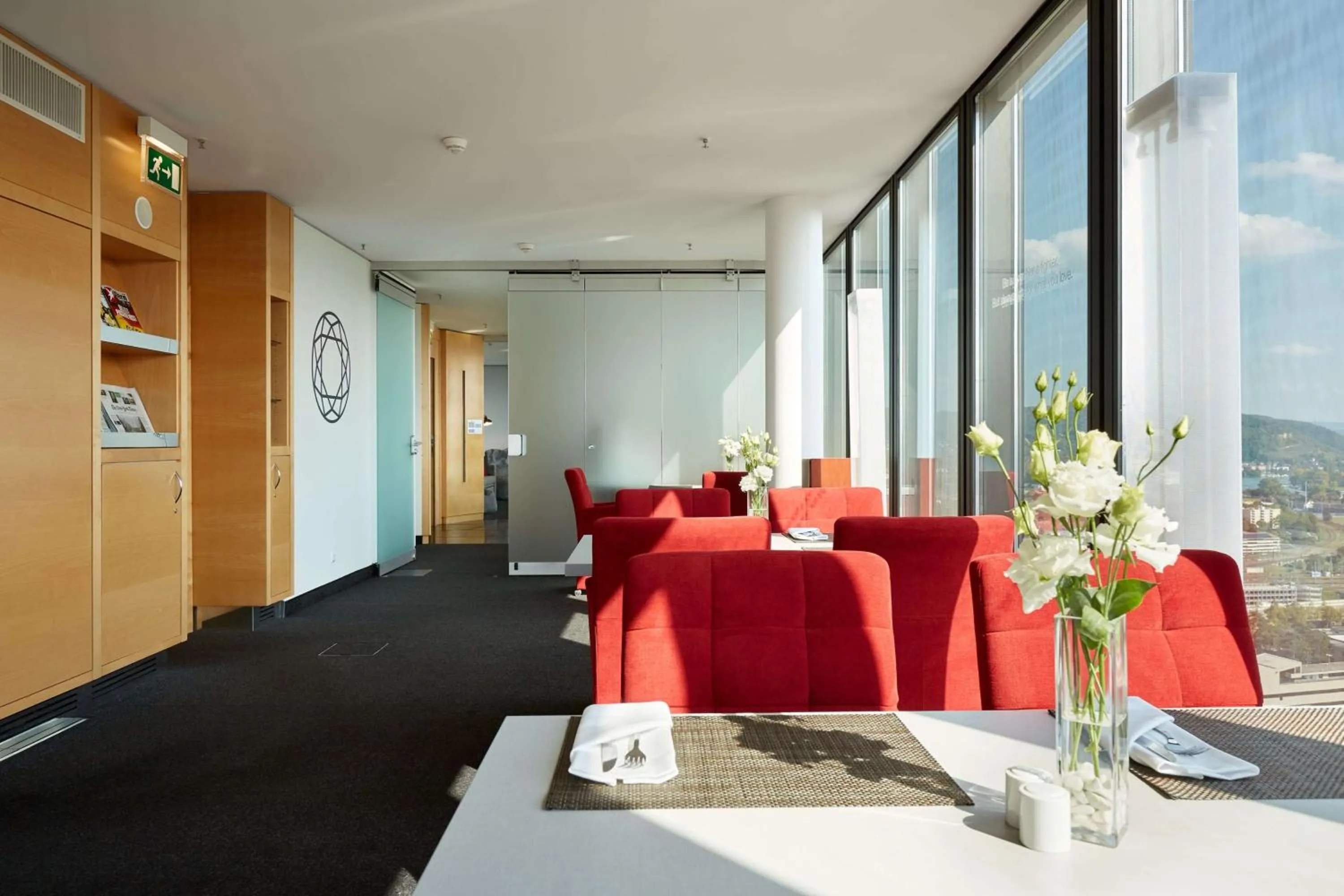 Lounge or bar in HYPERION Hotel Basel