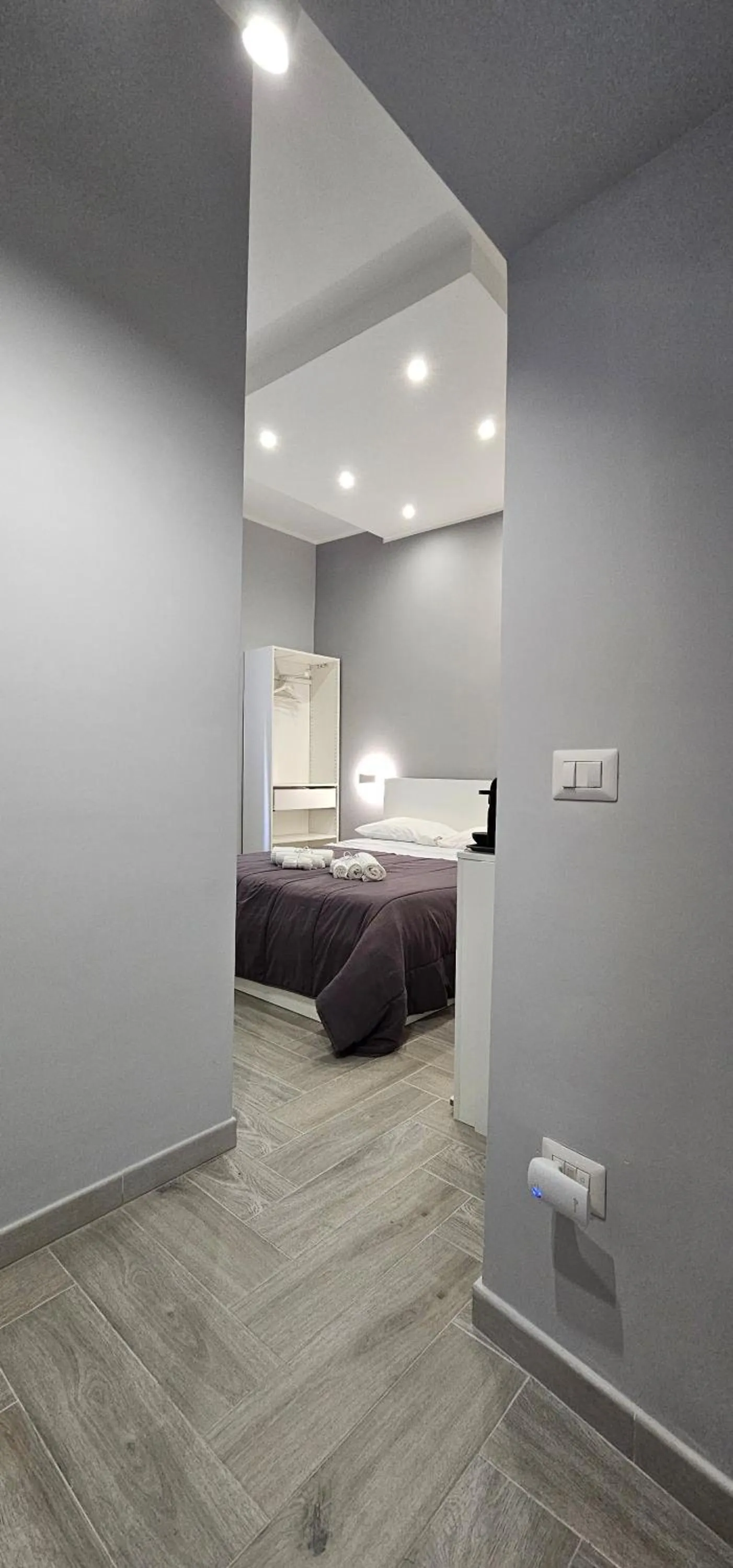 Bed in Duomo View Naples