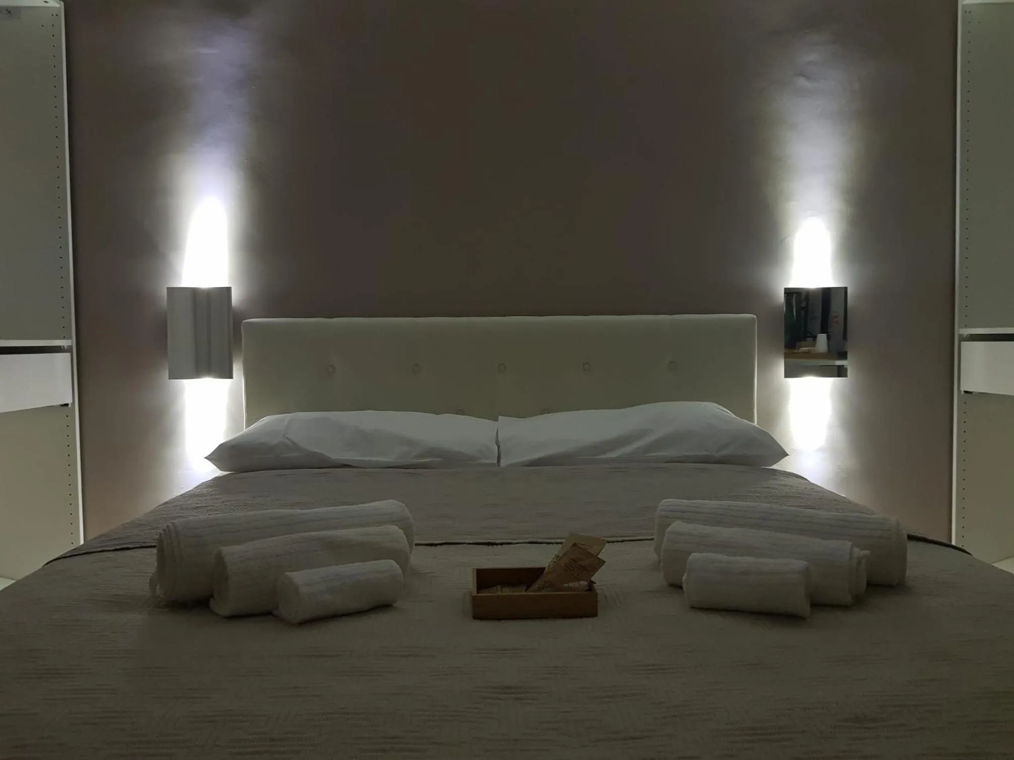 Bed in Duomo View Naples