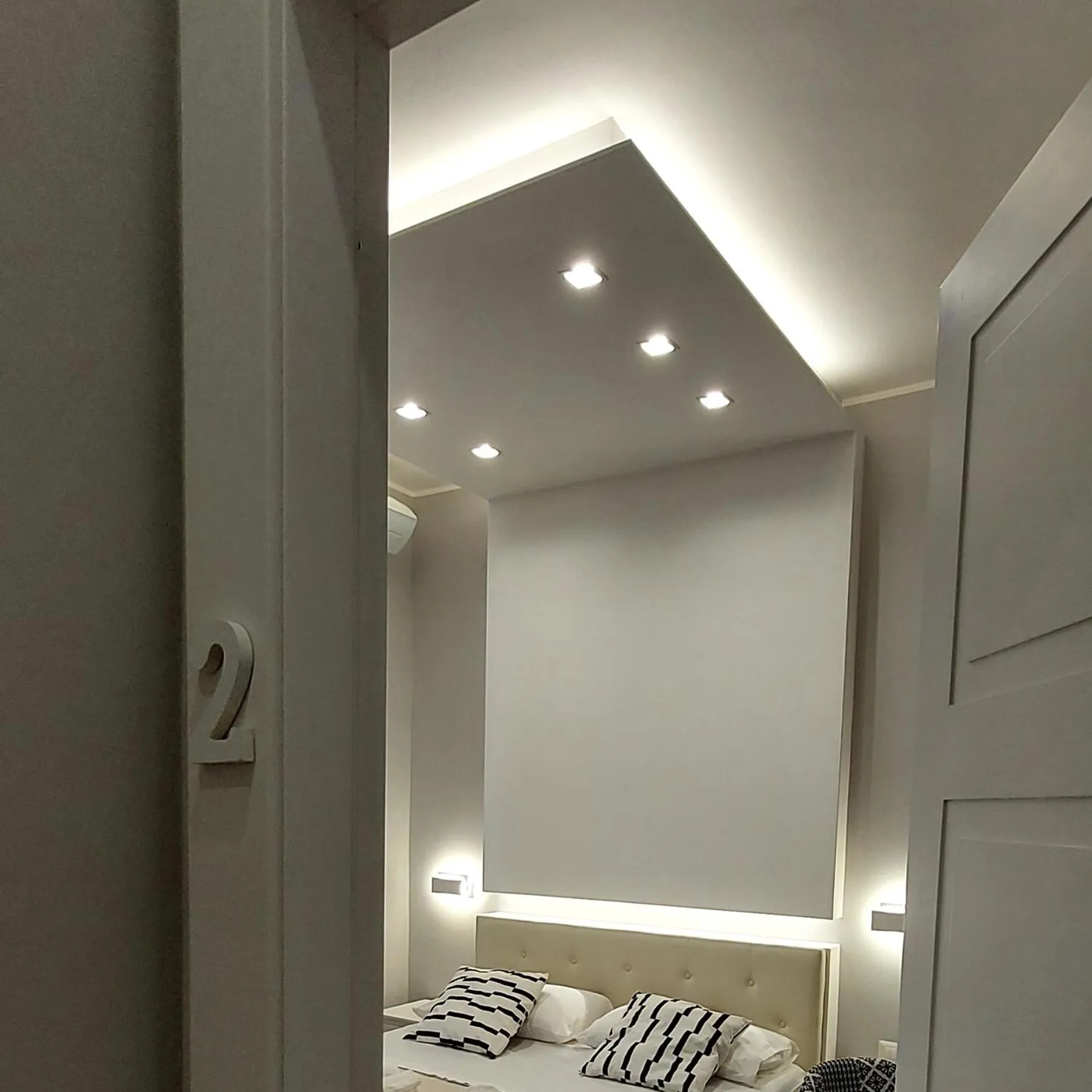 Bed in Duomo View Naples