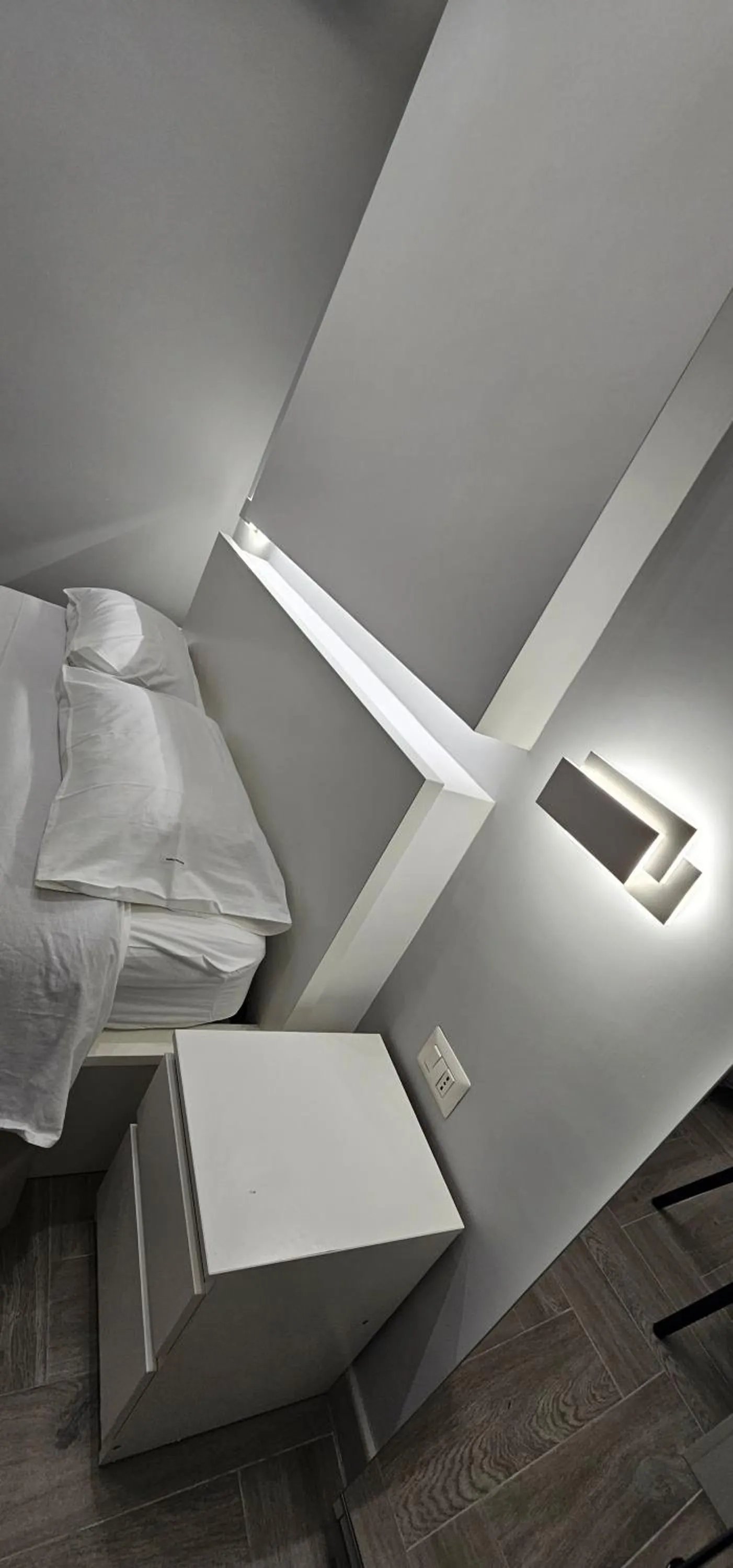 Bed in Duomo View Naples