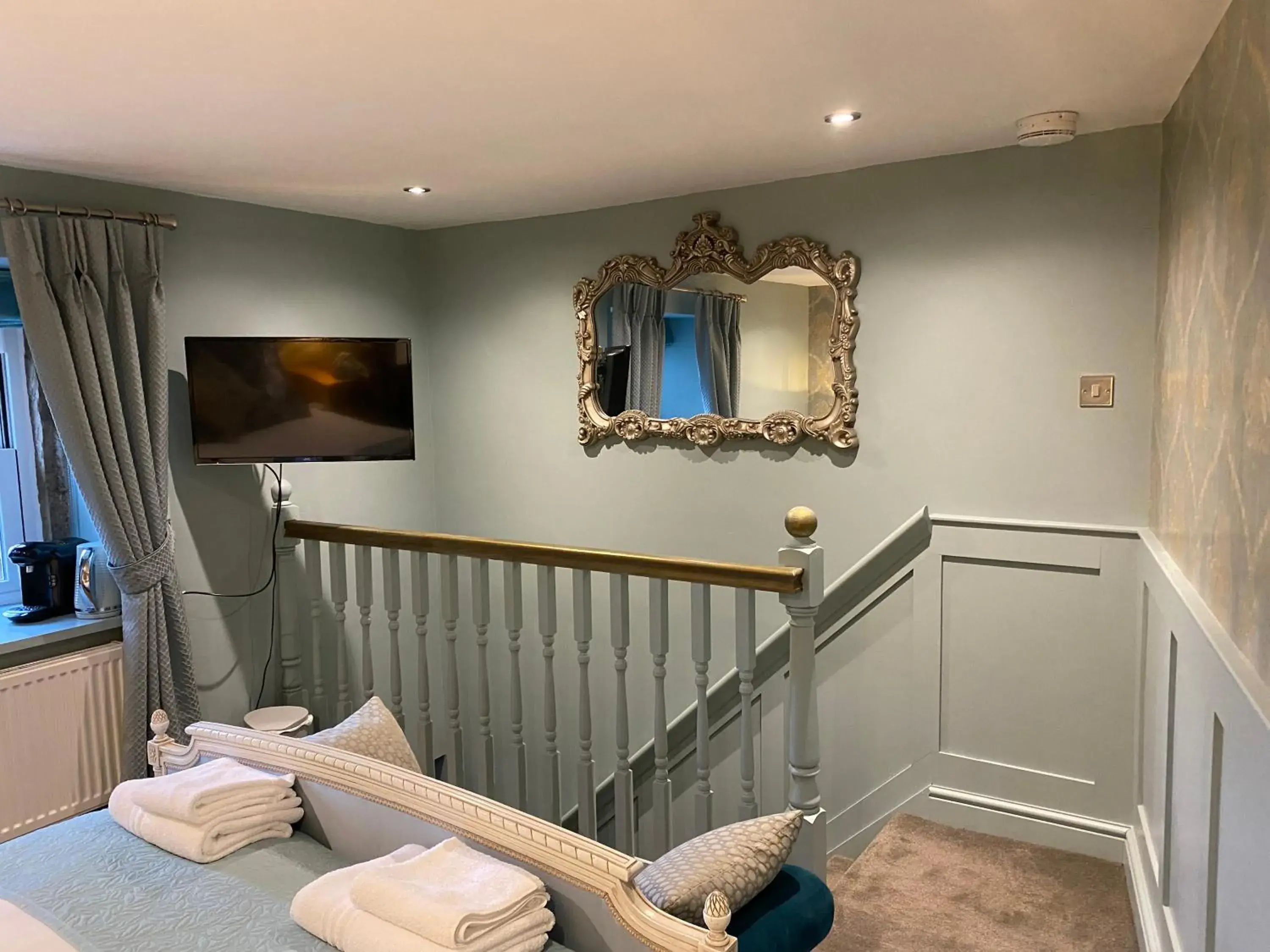 Deluxe Double Room in Shibden Hall View Deluxe Double Room in Shibden Hall View