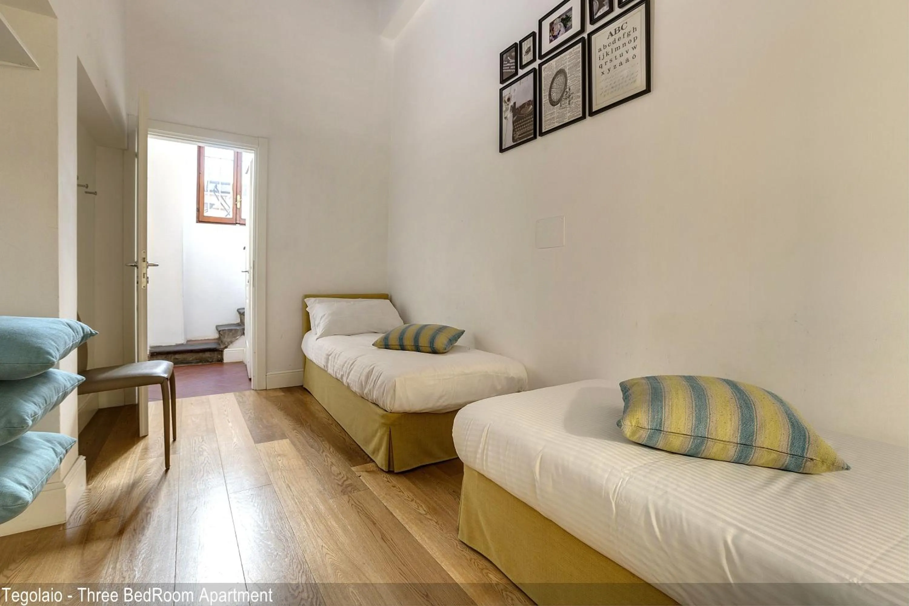 Bedroom, Bed in Tegolaio Apartments by Mamo Florence