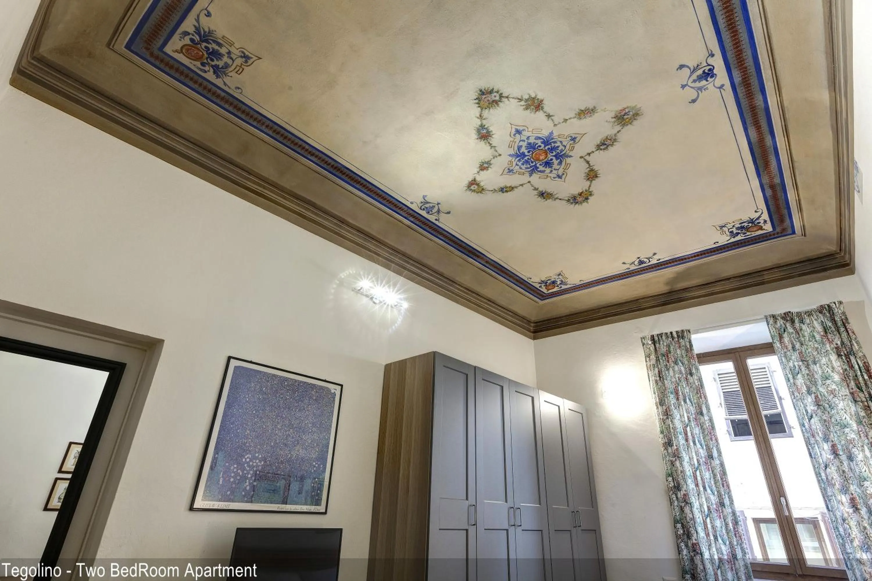 wardrobe in Tegolaio Apartments by Mamo Florence