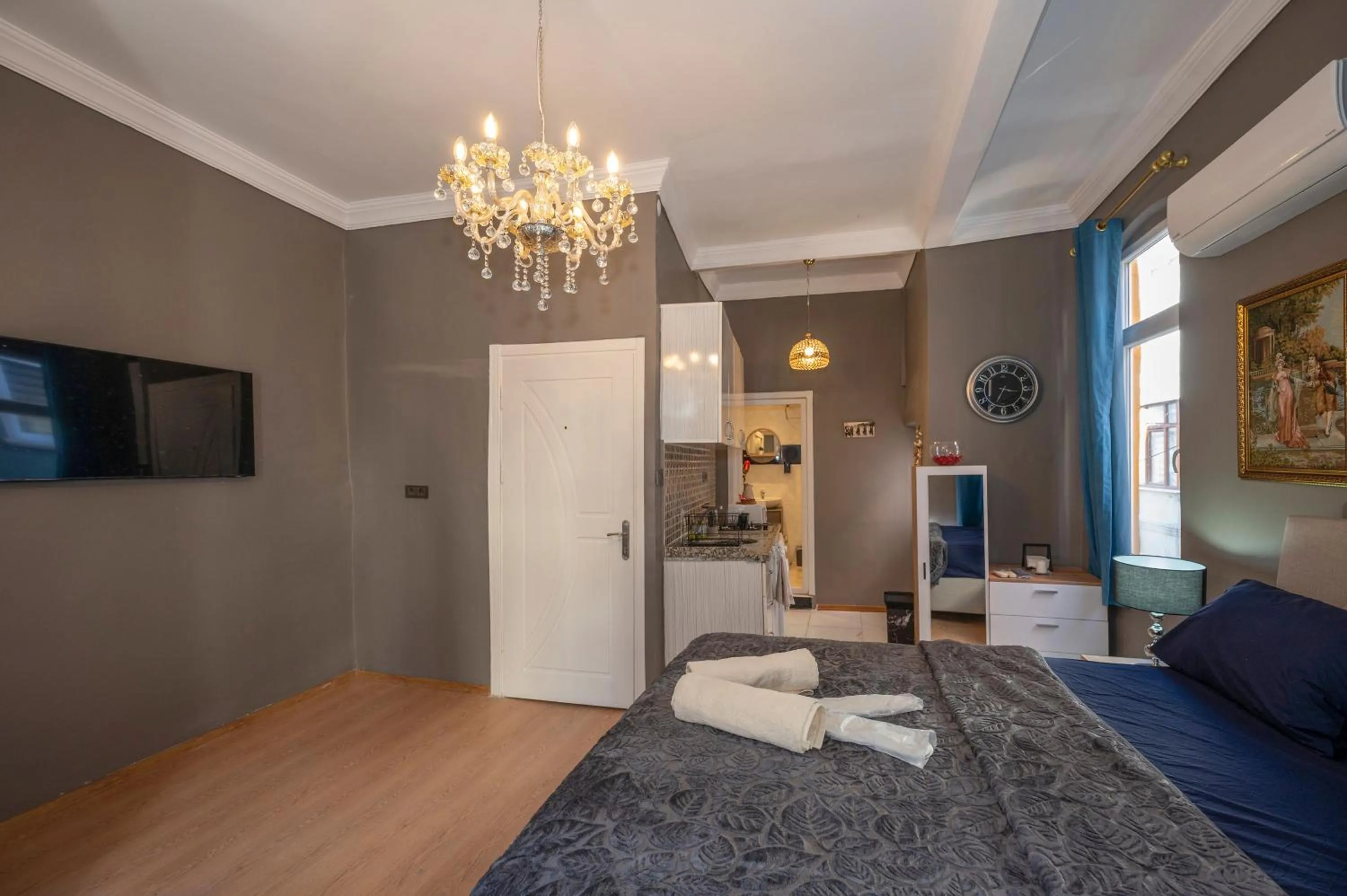 Bed in MYMOON Residence