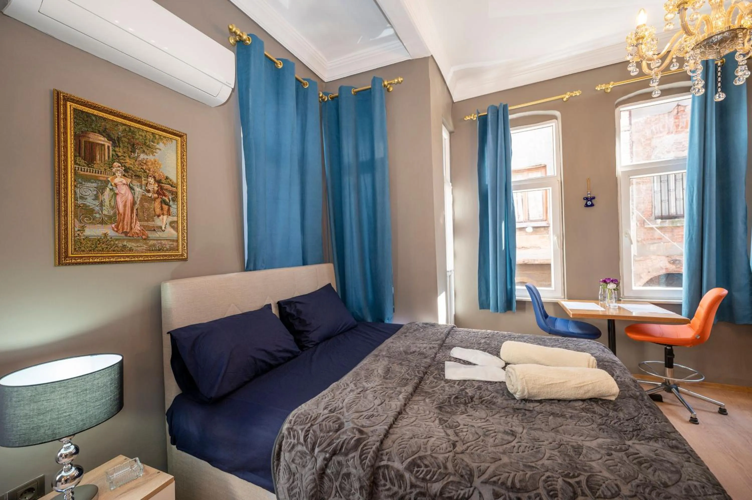 Bed in MYMOON Residence