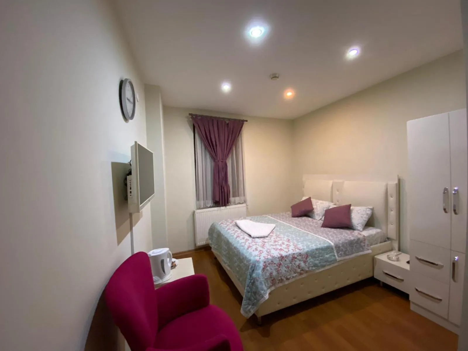 Bed in MYMOON Residence