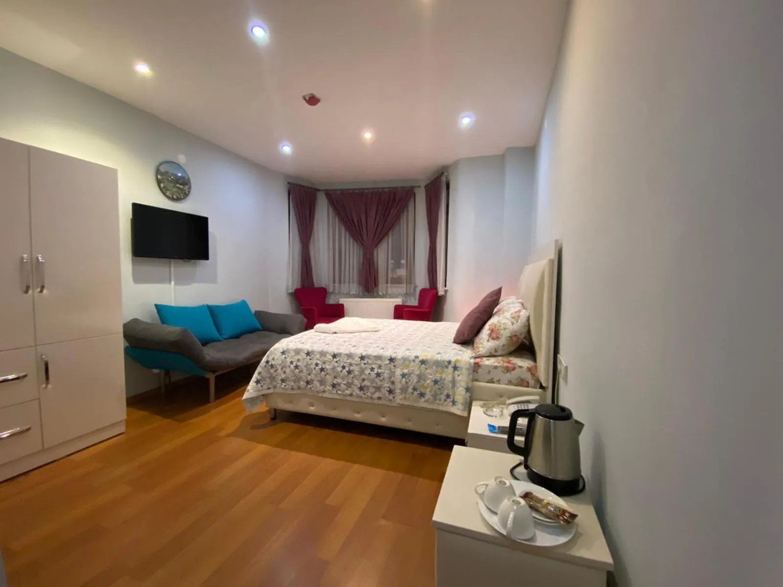 Bed in MYMOON Residence