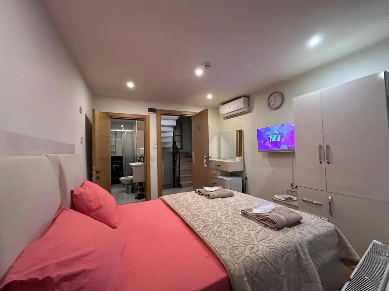 Bathroom, Bed in MYMOON Residence