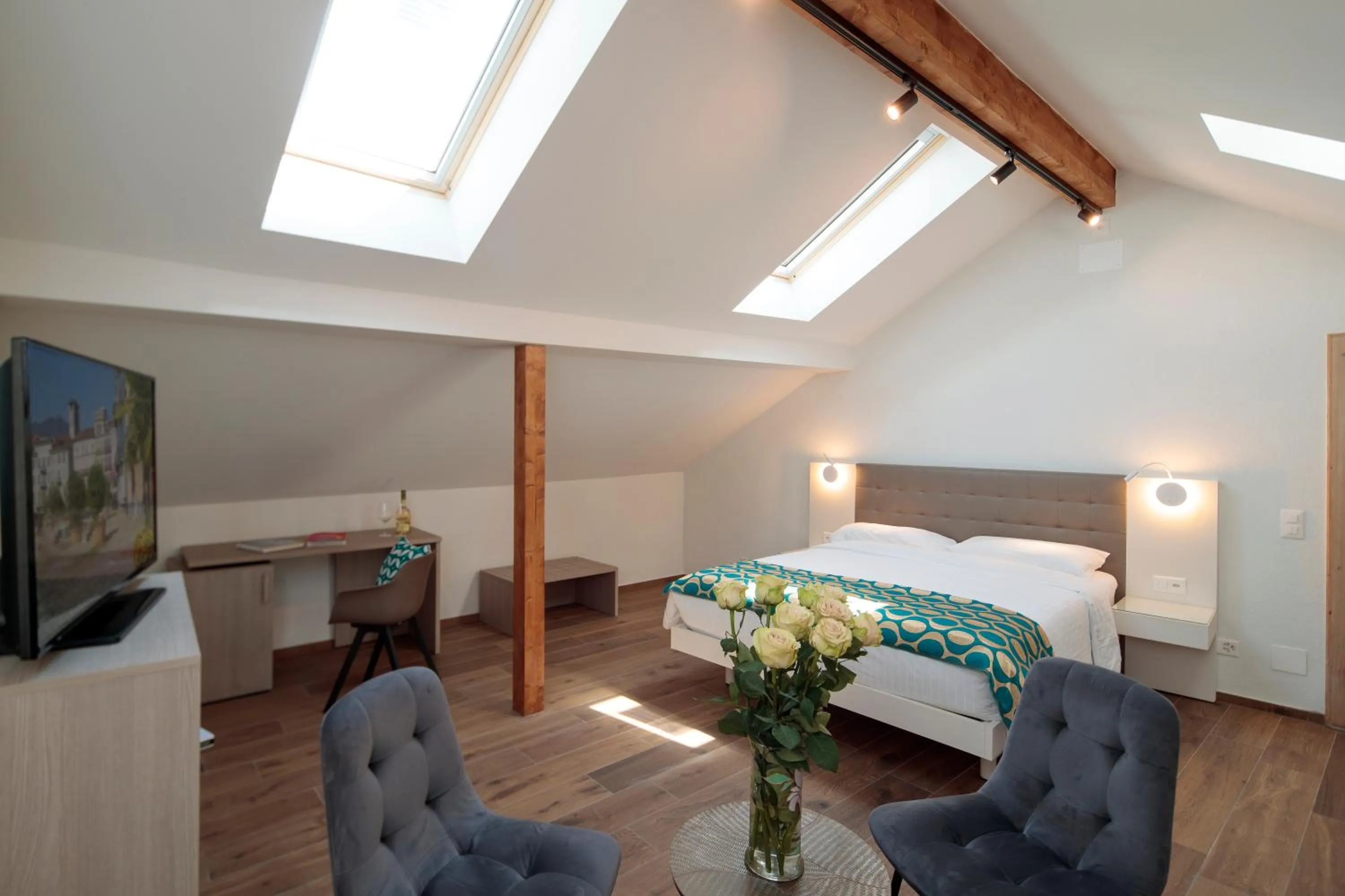 Bed in Hotel America