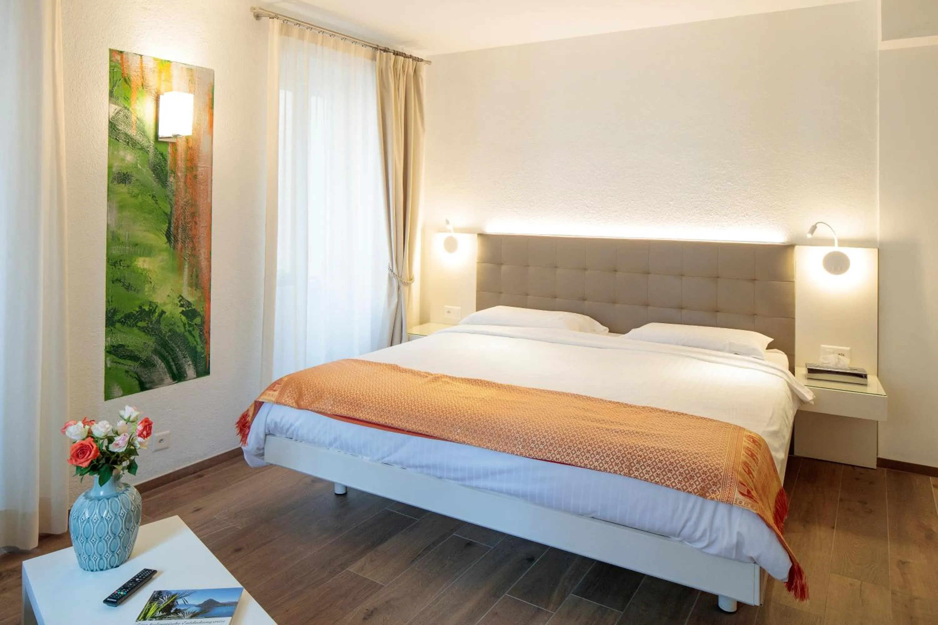 Bed in Hotel America