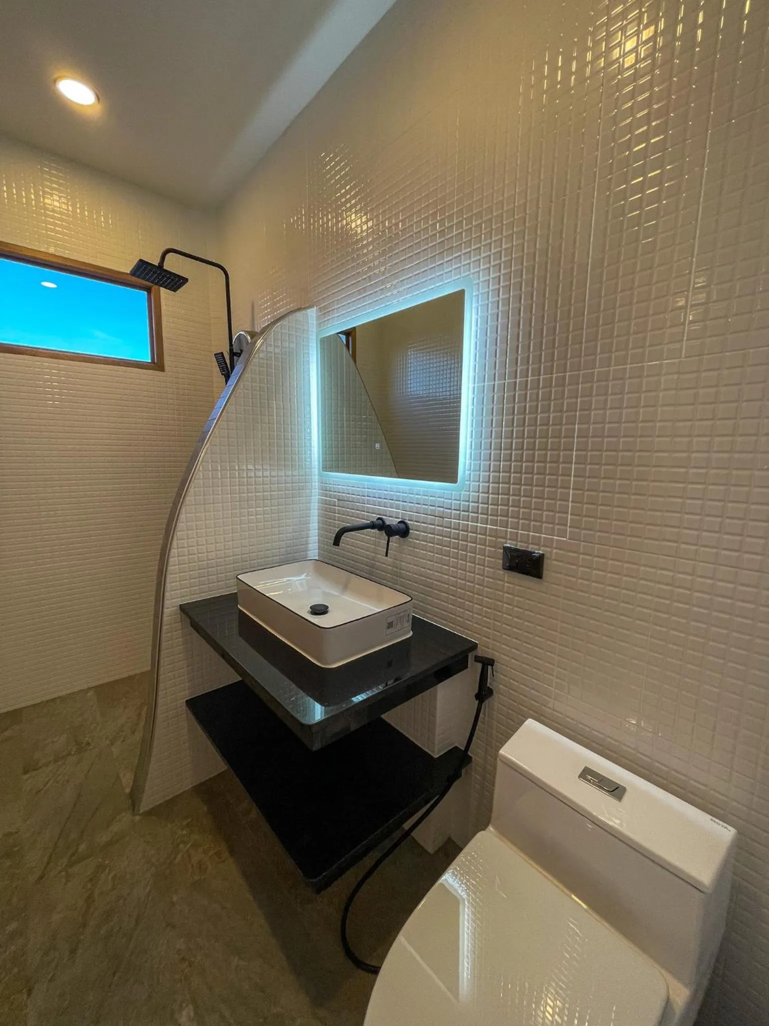 Toilet in High Life Villas