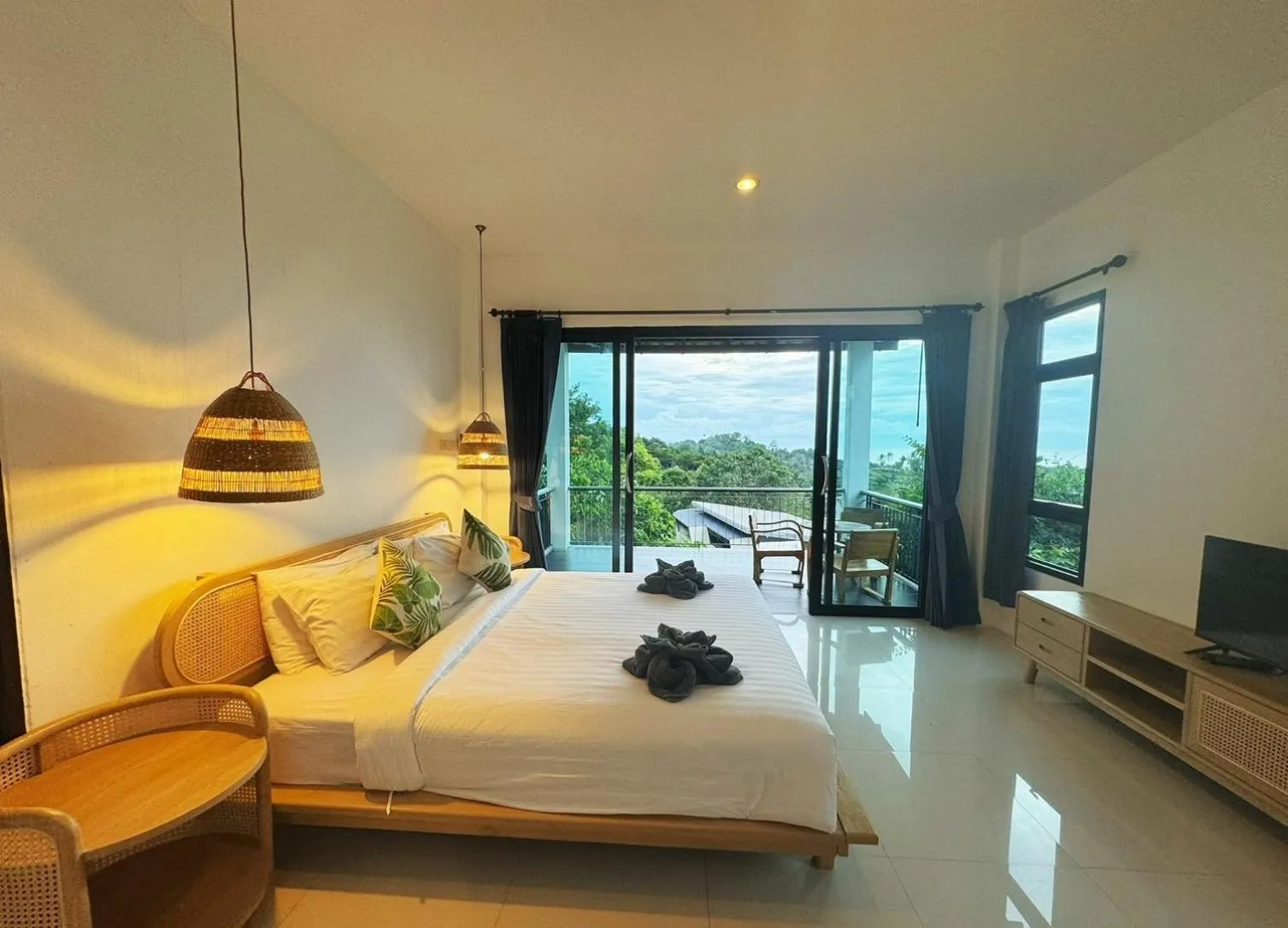 Bed in High Life Villas