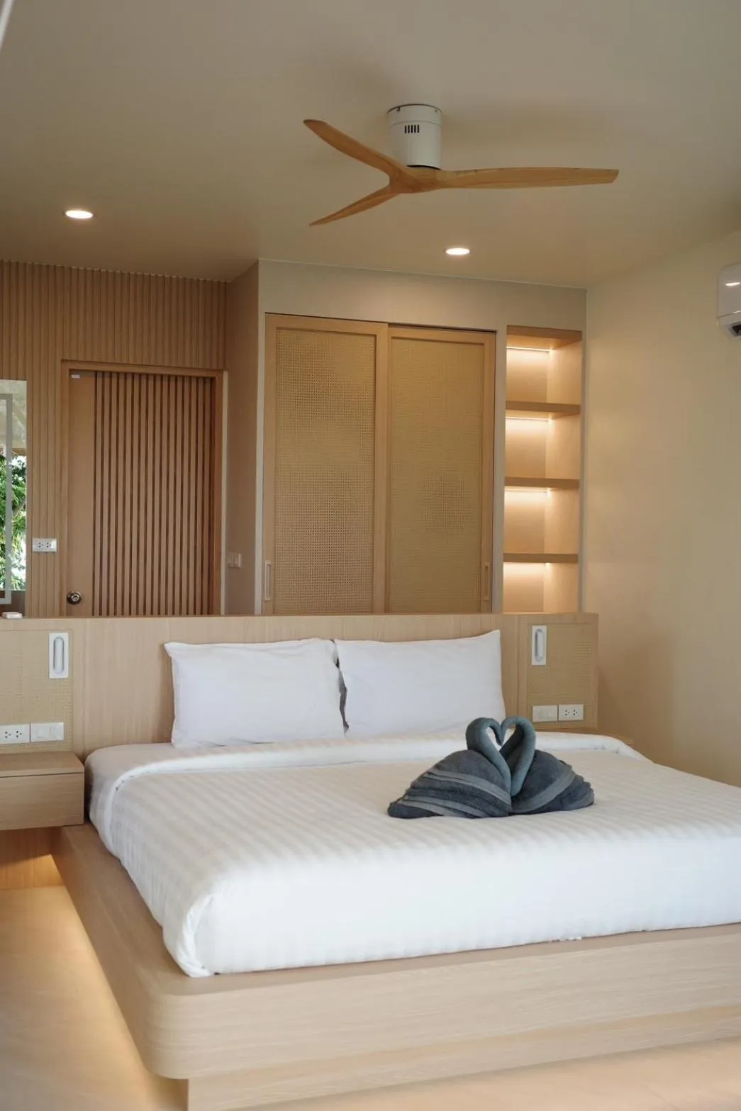 Bed in High Life Villas
