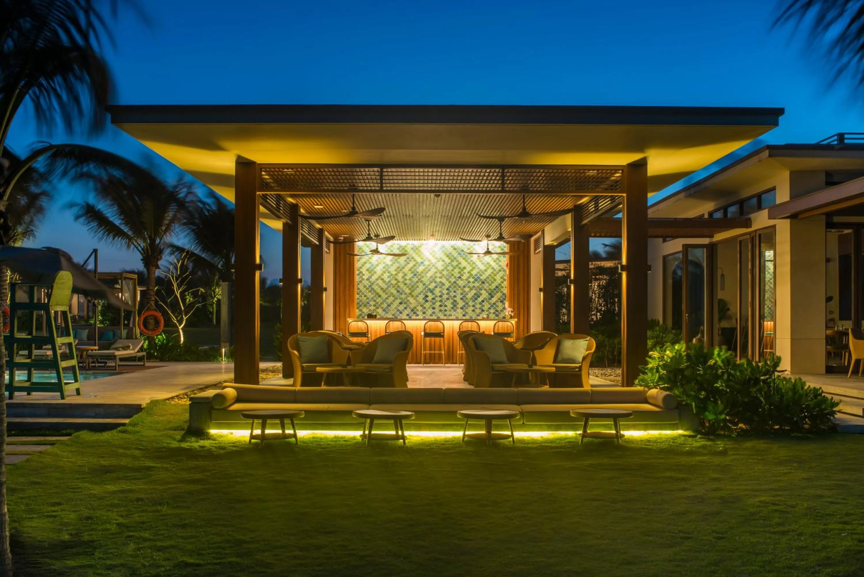 Lounge or bar in Maia Resort Quy Nhon