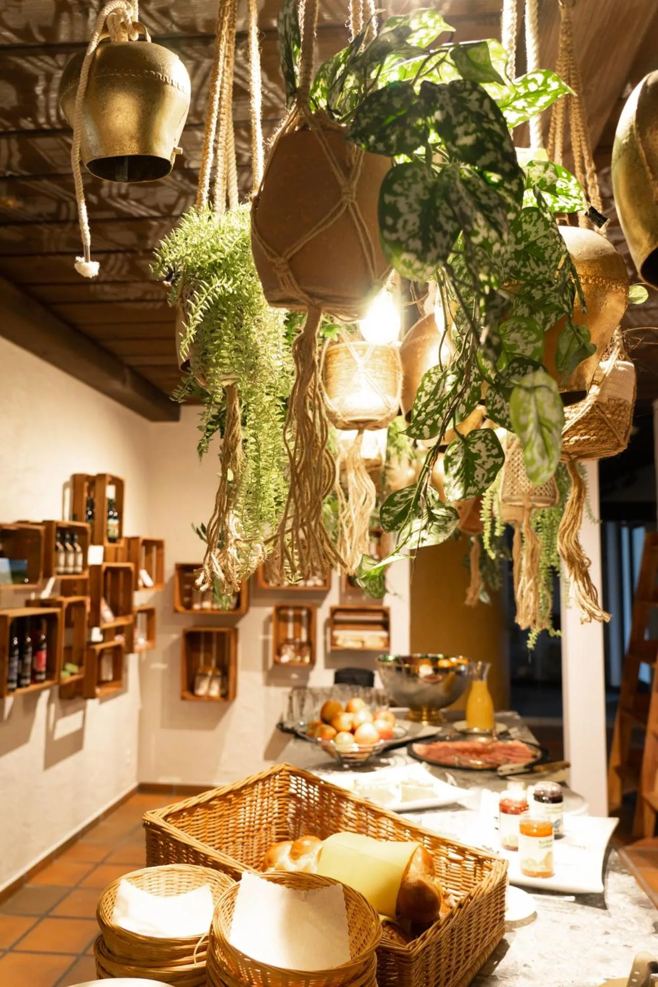 Restaurant/places to eat in Hotel Säntis Lodge