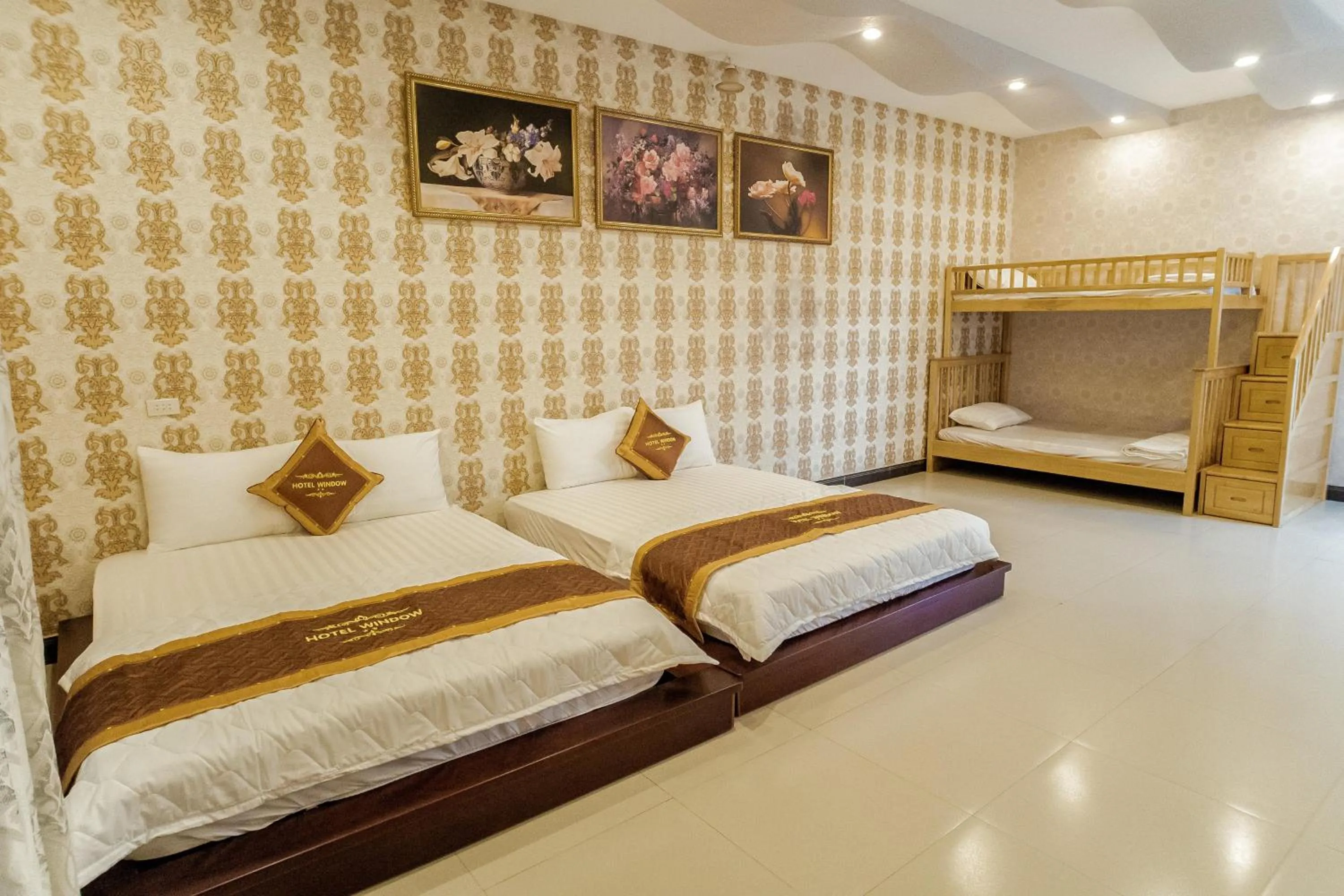 Bedroom, Bed in Window Homestay