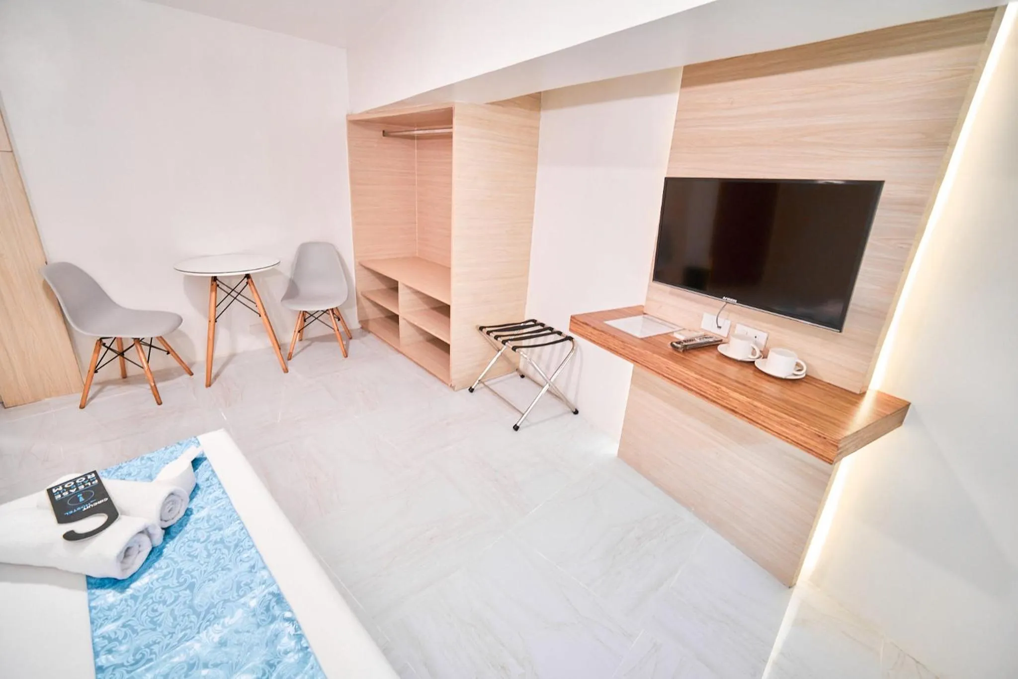 TV and multimedia in Circuit Hostel