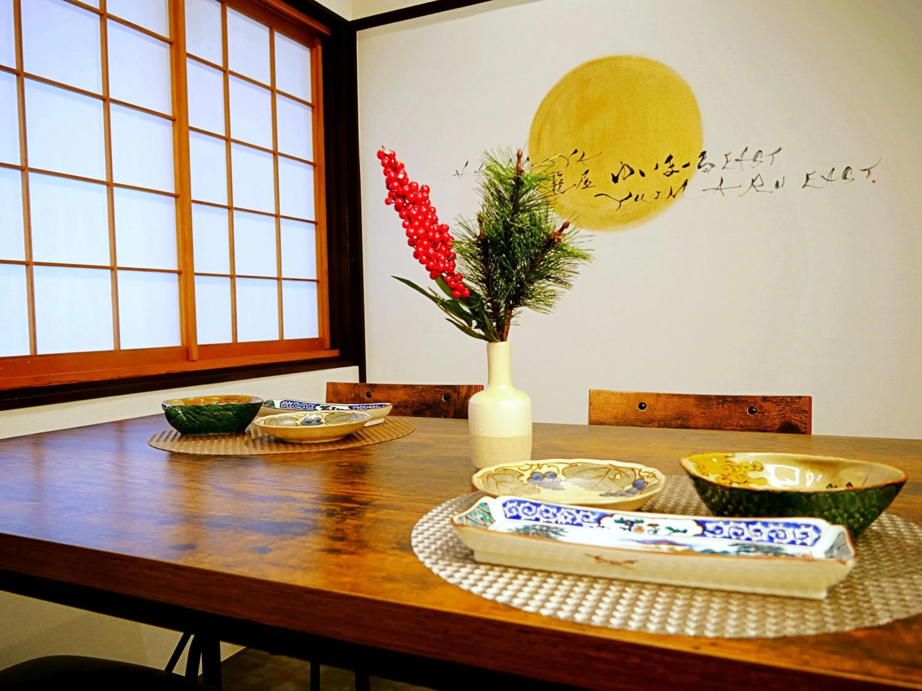Dining area in Yuimaru EAST - 最大18名貸切OK