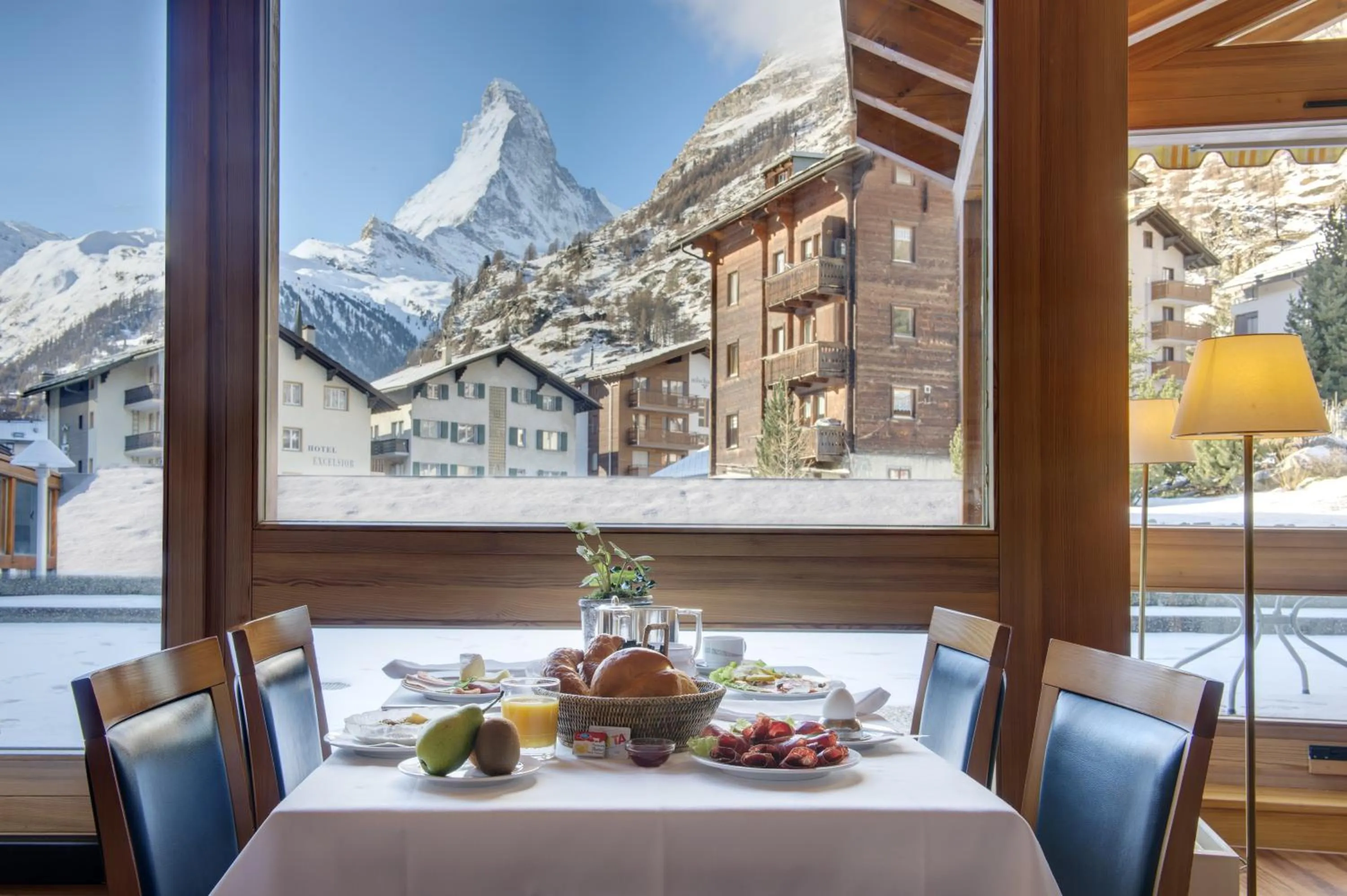 Restaurant/places to eat in Hotel Metropol & Spa Zermatt