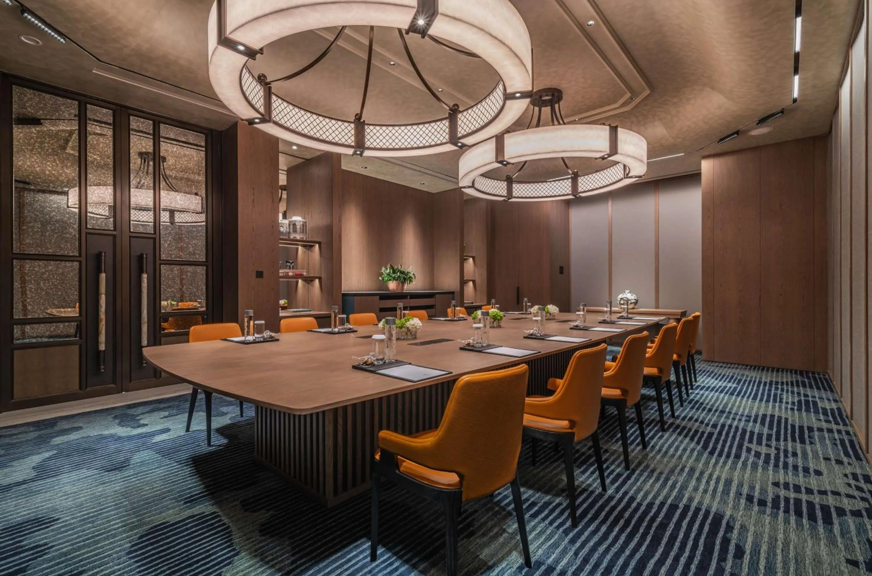Meeting/conference room in Waldorf Astoria Xiamen