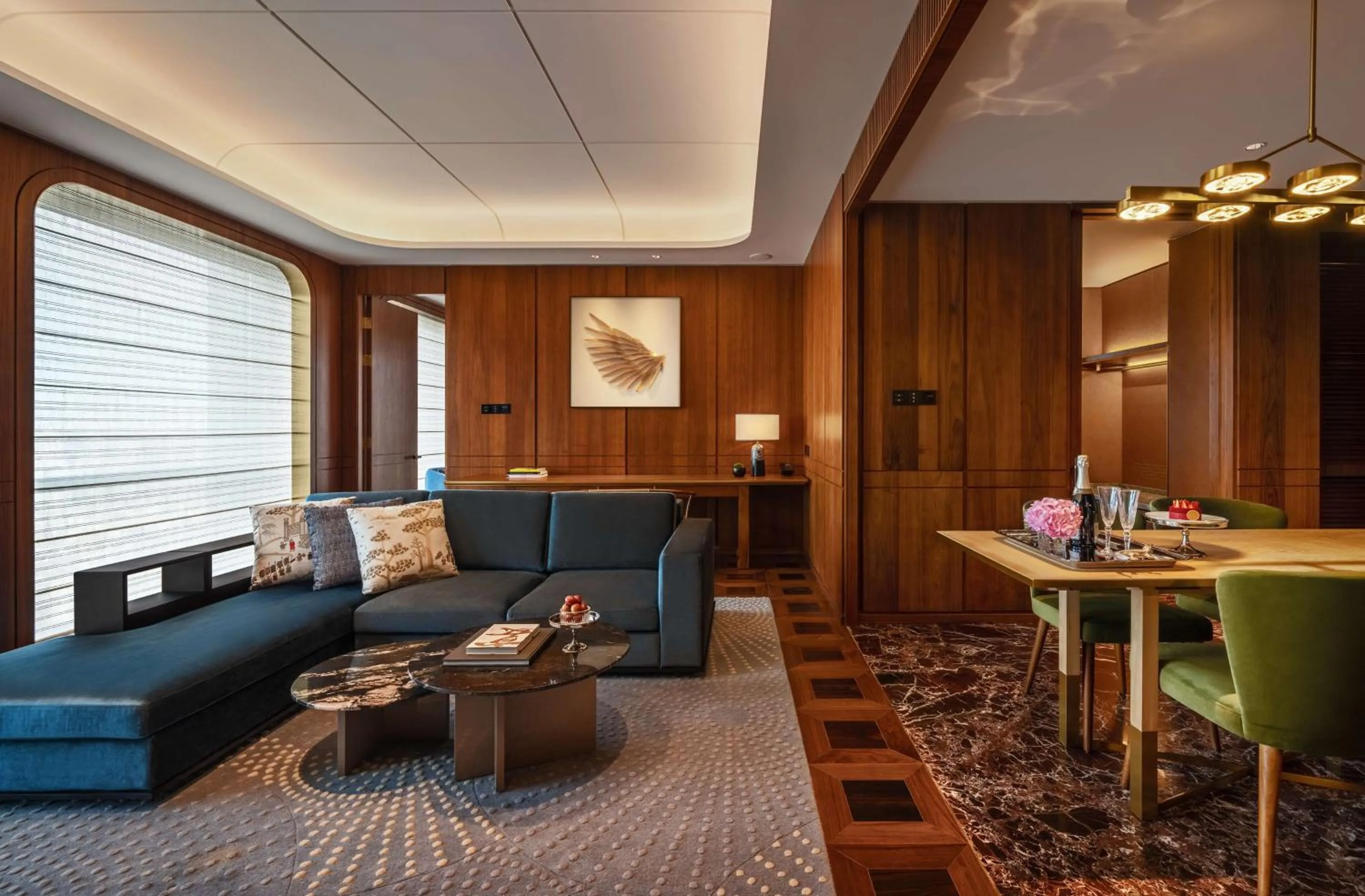 Living room in Waldorf Astoria Xiamen