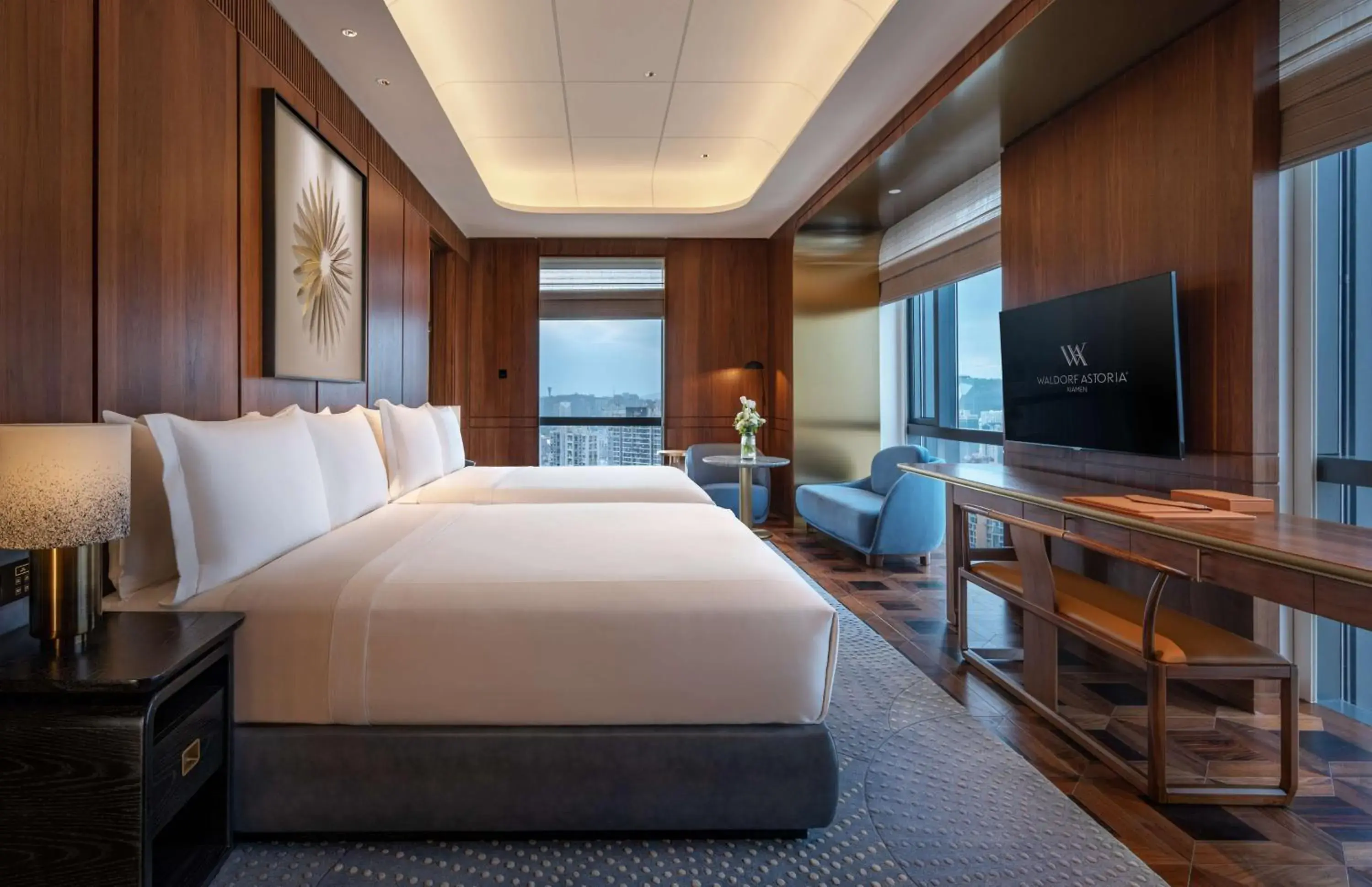 Premier Queen Room with Two Queen Beds in Waldorf Astoria Xiamen Premier Queen Room with Two Queen Beds in Waldorf Astoria Xiamen