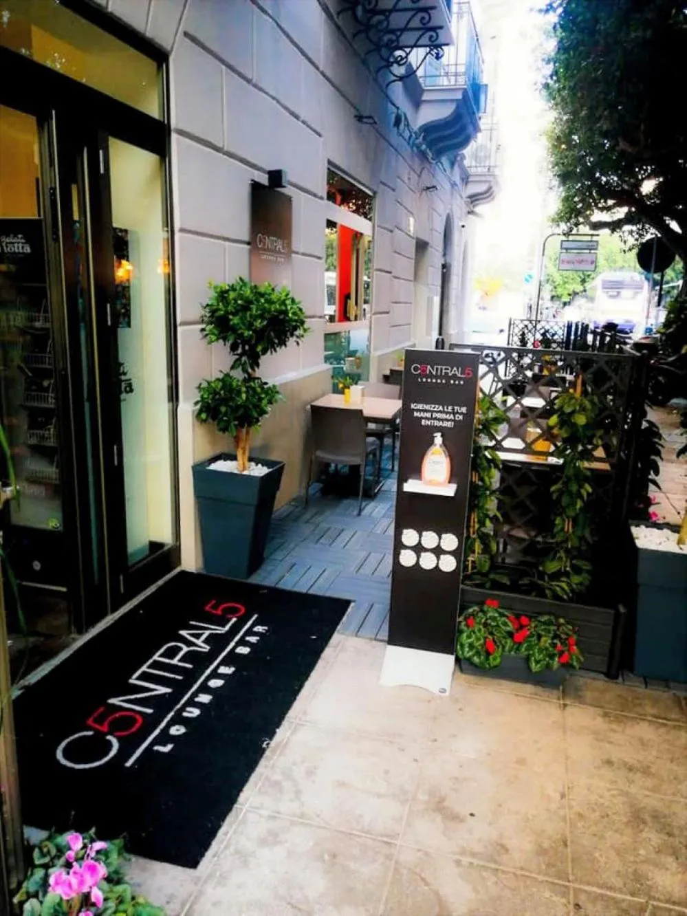 Breakfast in Calypso Il Binario Elegance