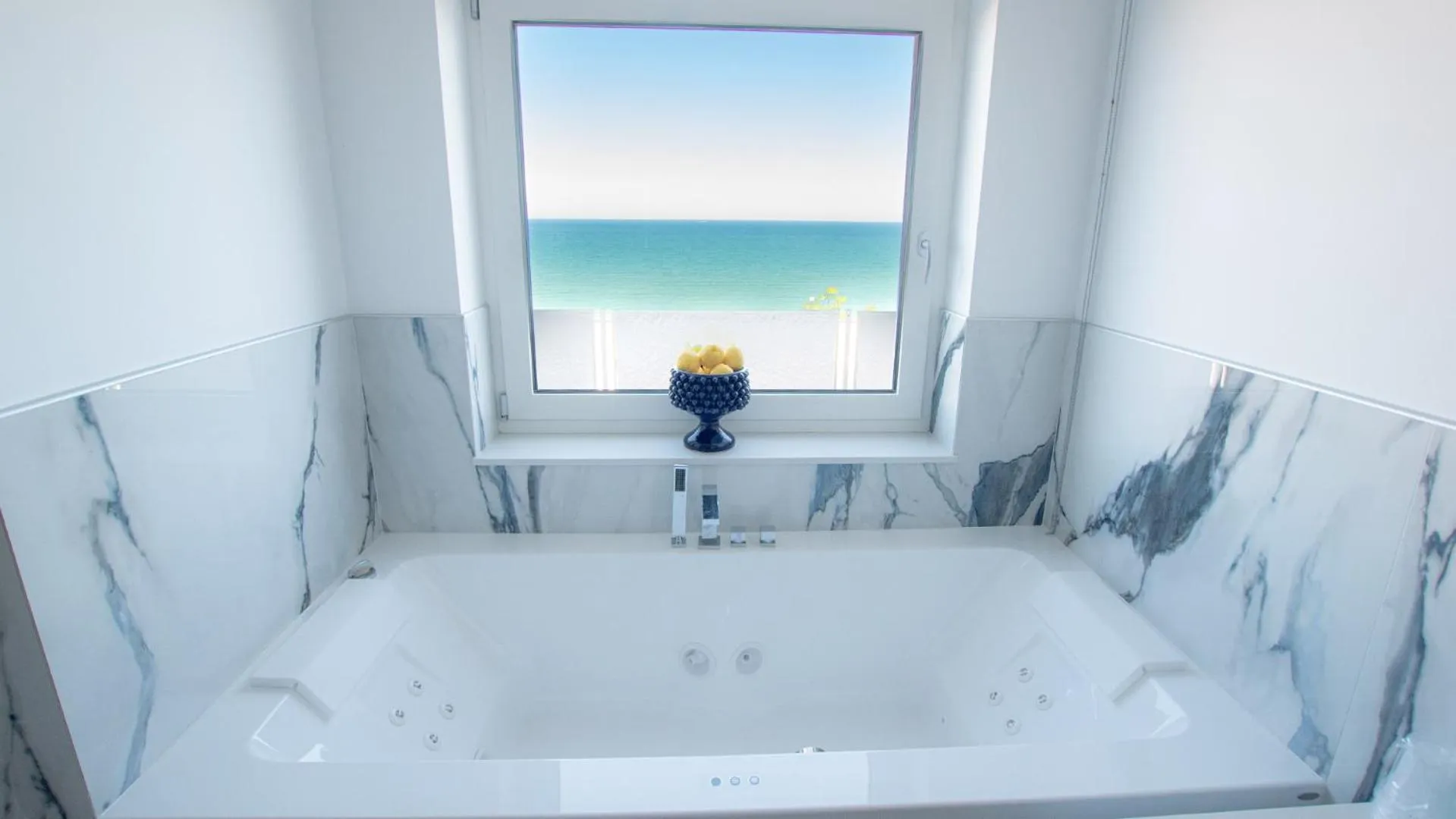 Hot Tub in Rodi Resort