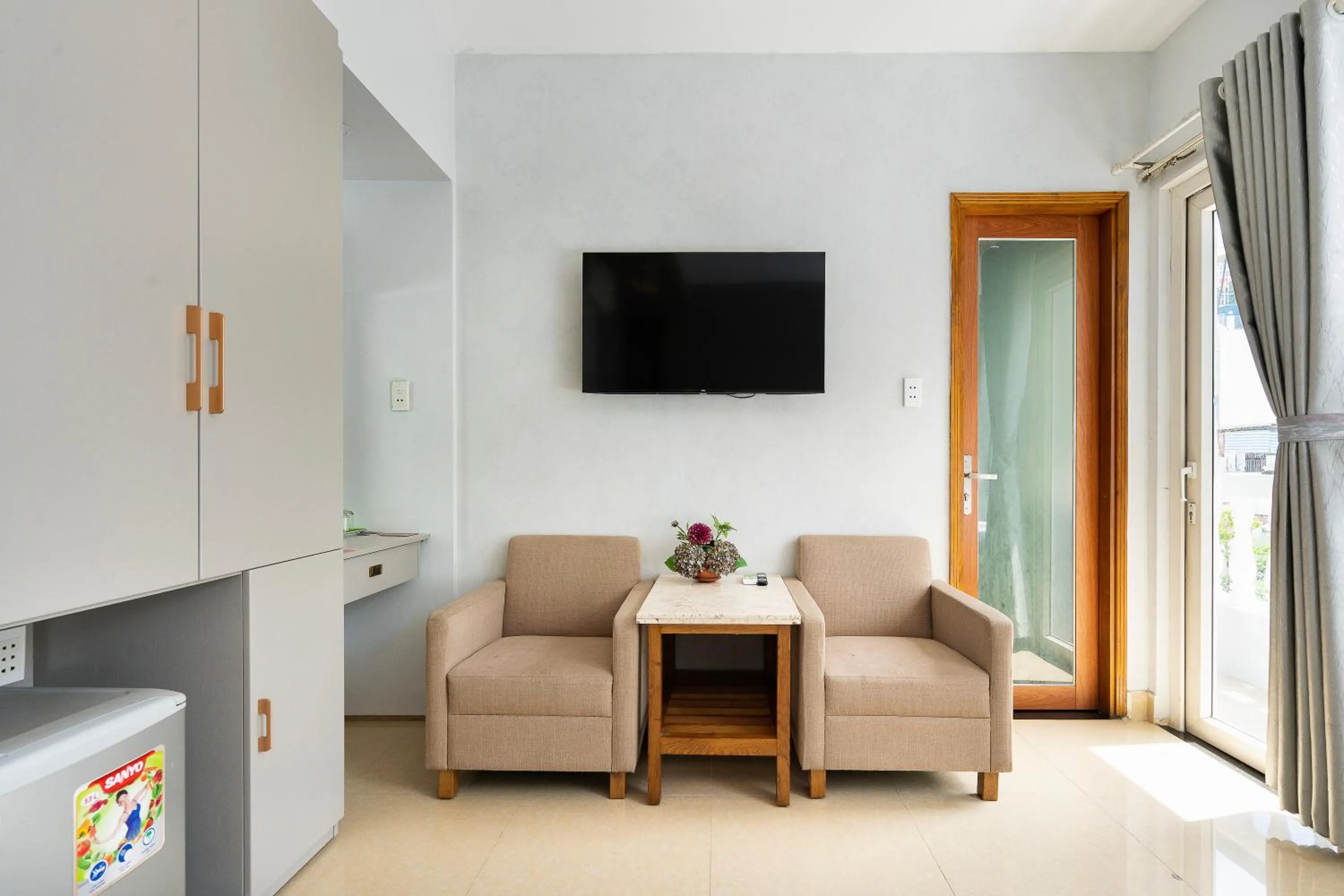 Decorative detail in Lucky Star Hotel Nguyen Trai Q5