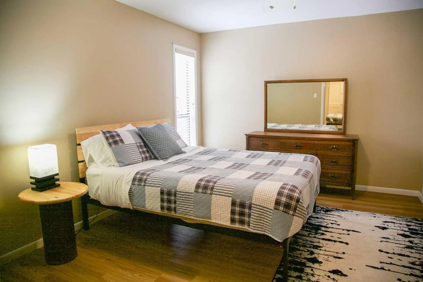 Bedroom, Bed in Shiner Country Inn