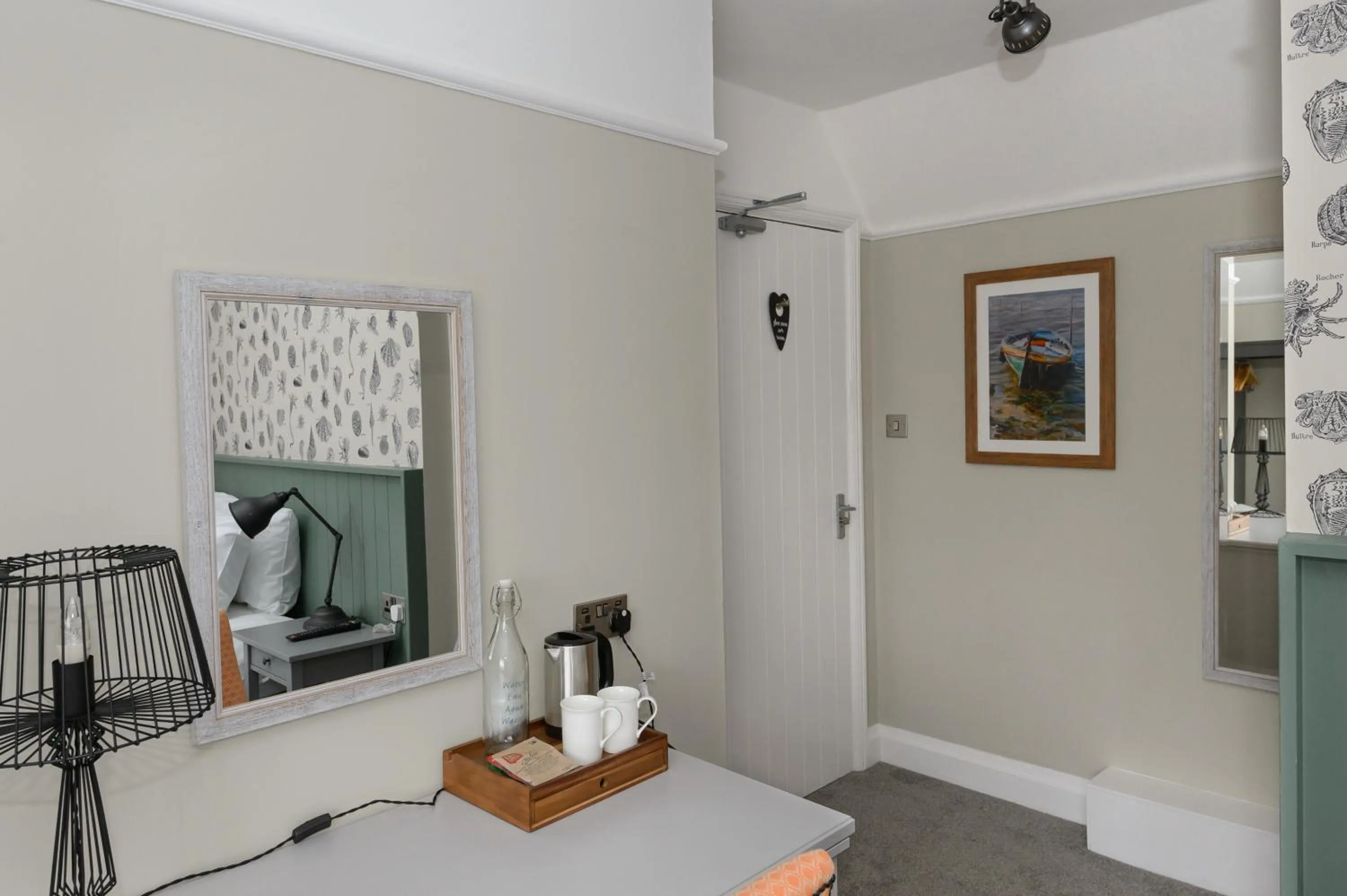 Bedroom, Bed in Balfour Arms