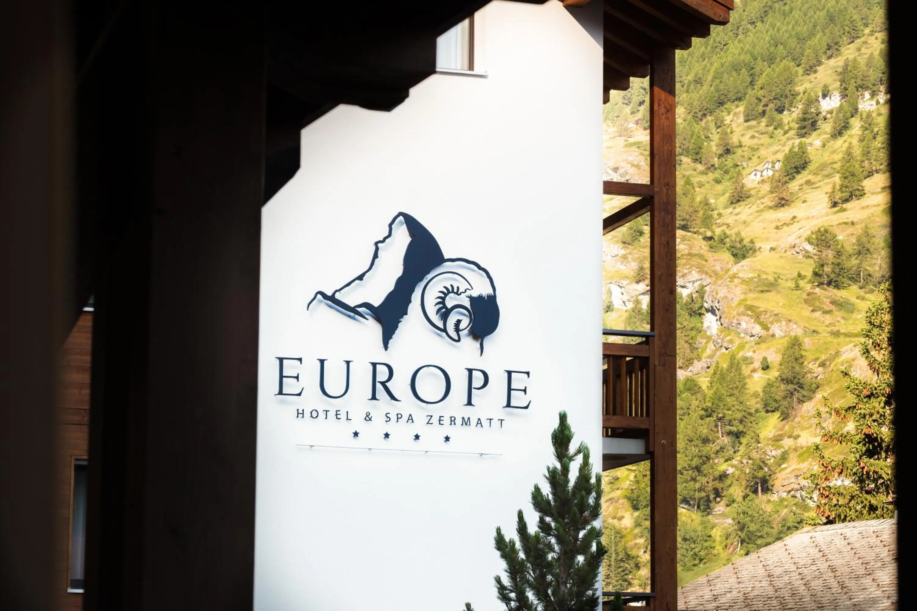 Logo/Certificate/Sign in Europe Hotel & Spa