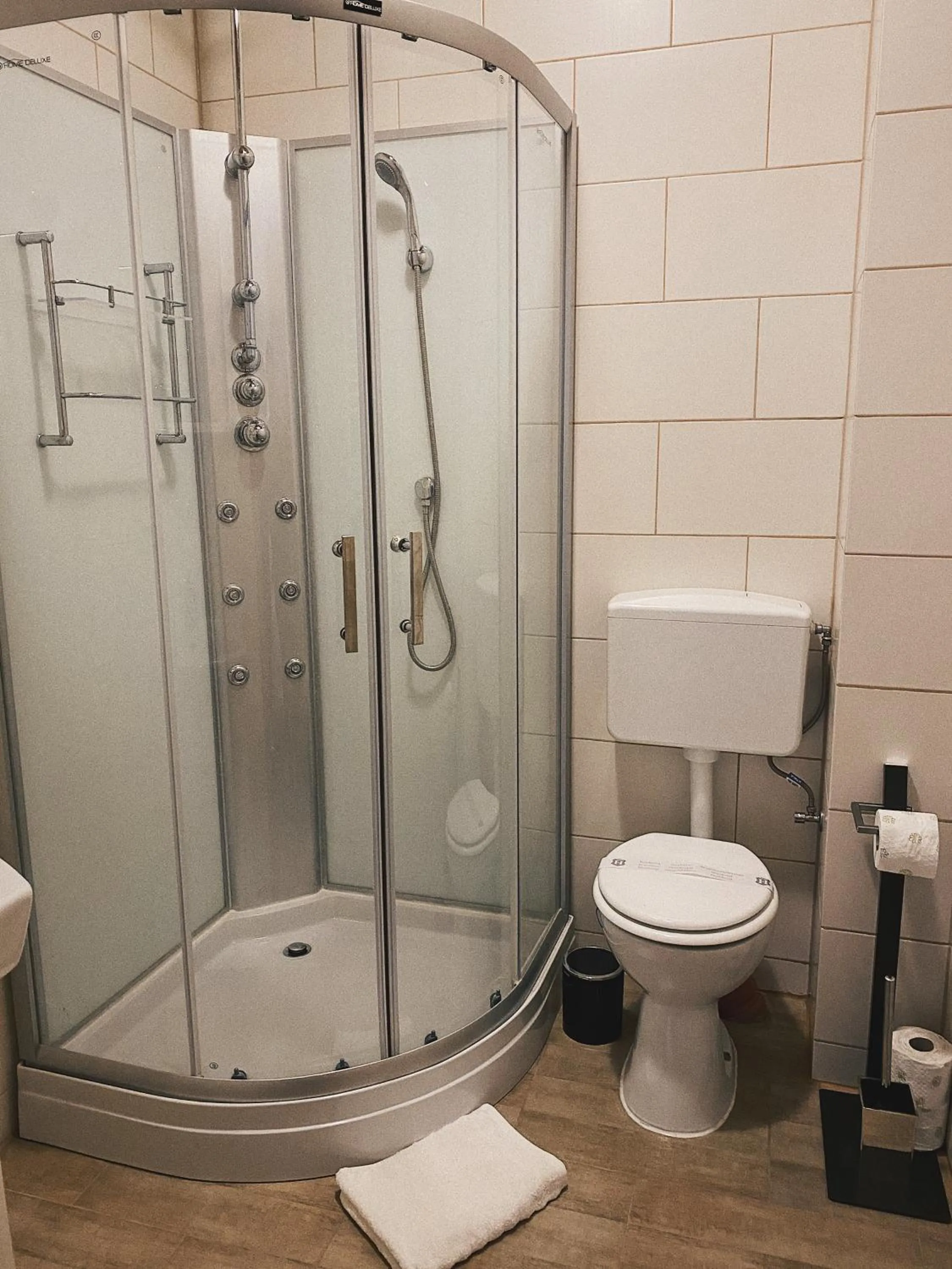 Bathroom in Pension Lavendel