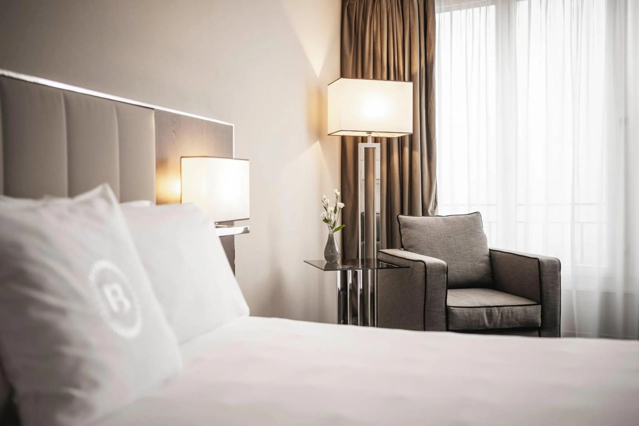 Bed in Hotel Belvedere Locarno