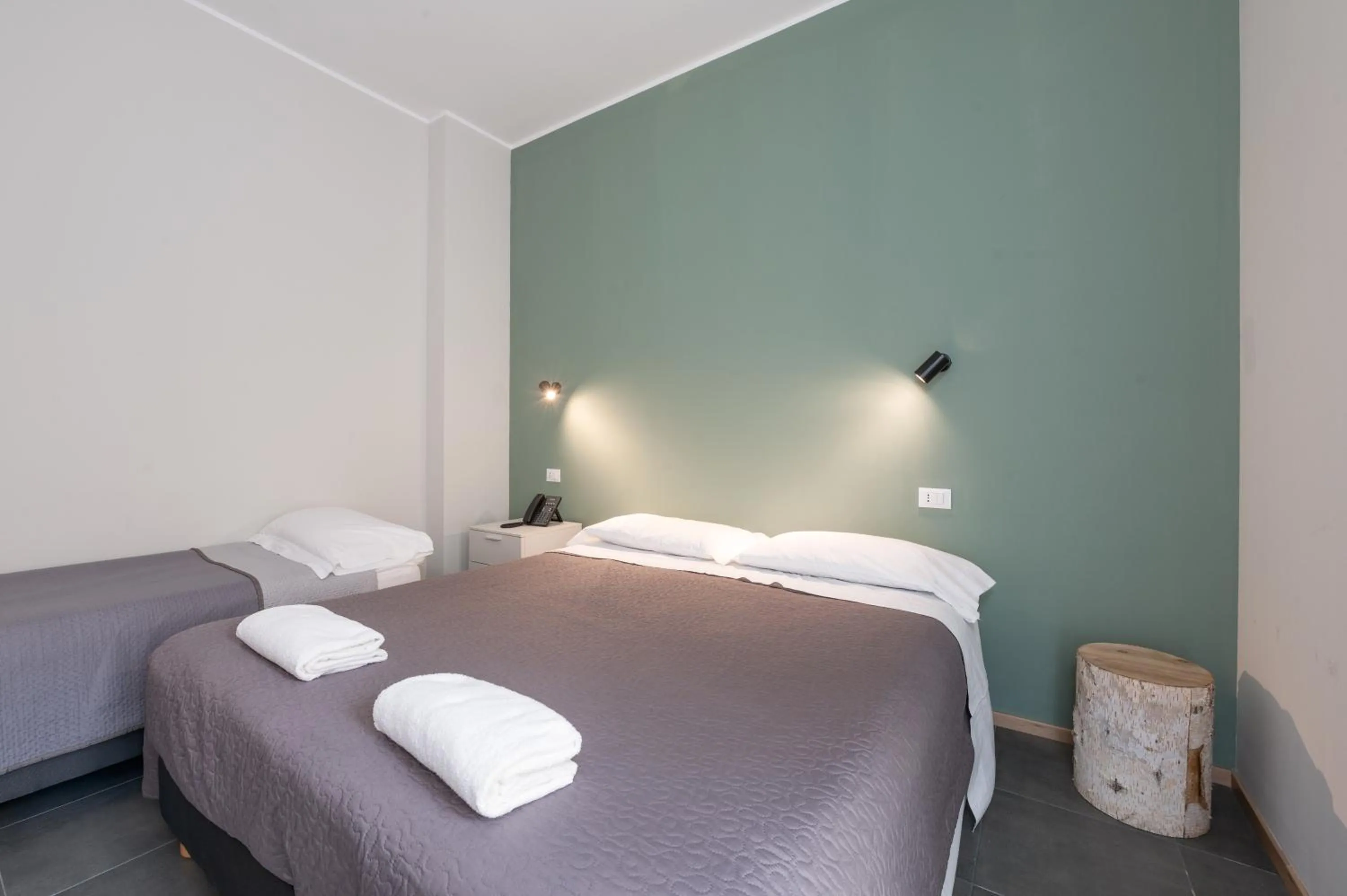 Bedroom, Bed in Hotel Perla