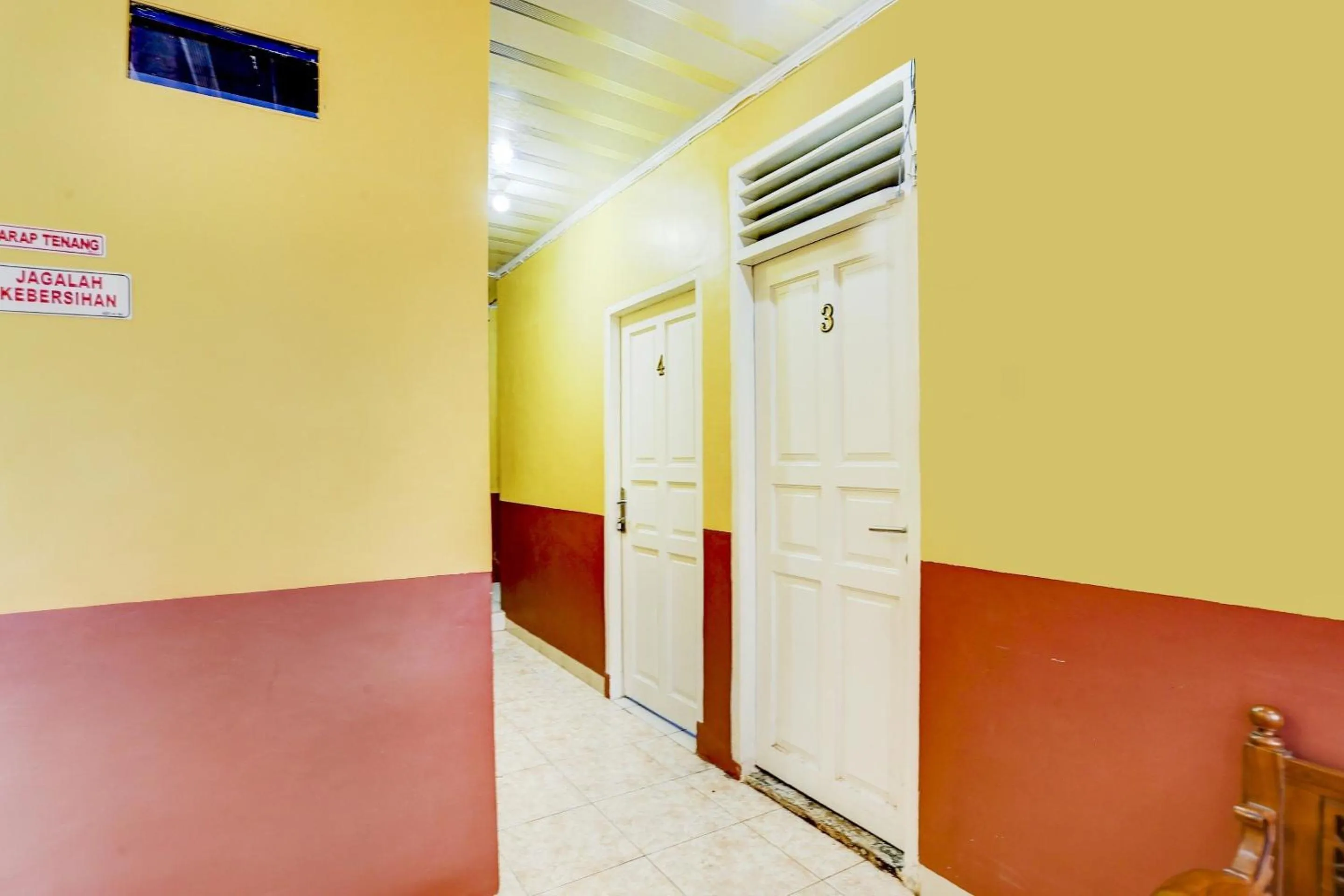 Lobby or reception in OYO Life 90190 Asha Kost Syariah