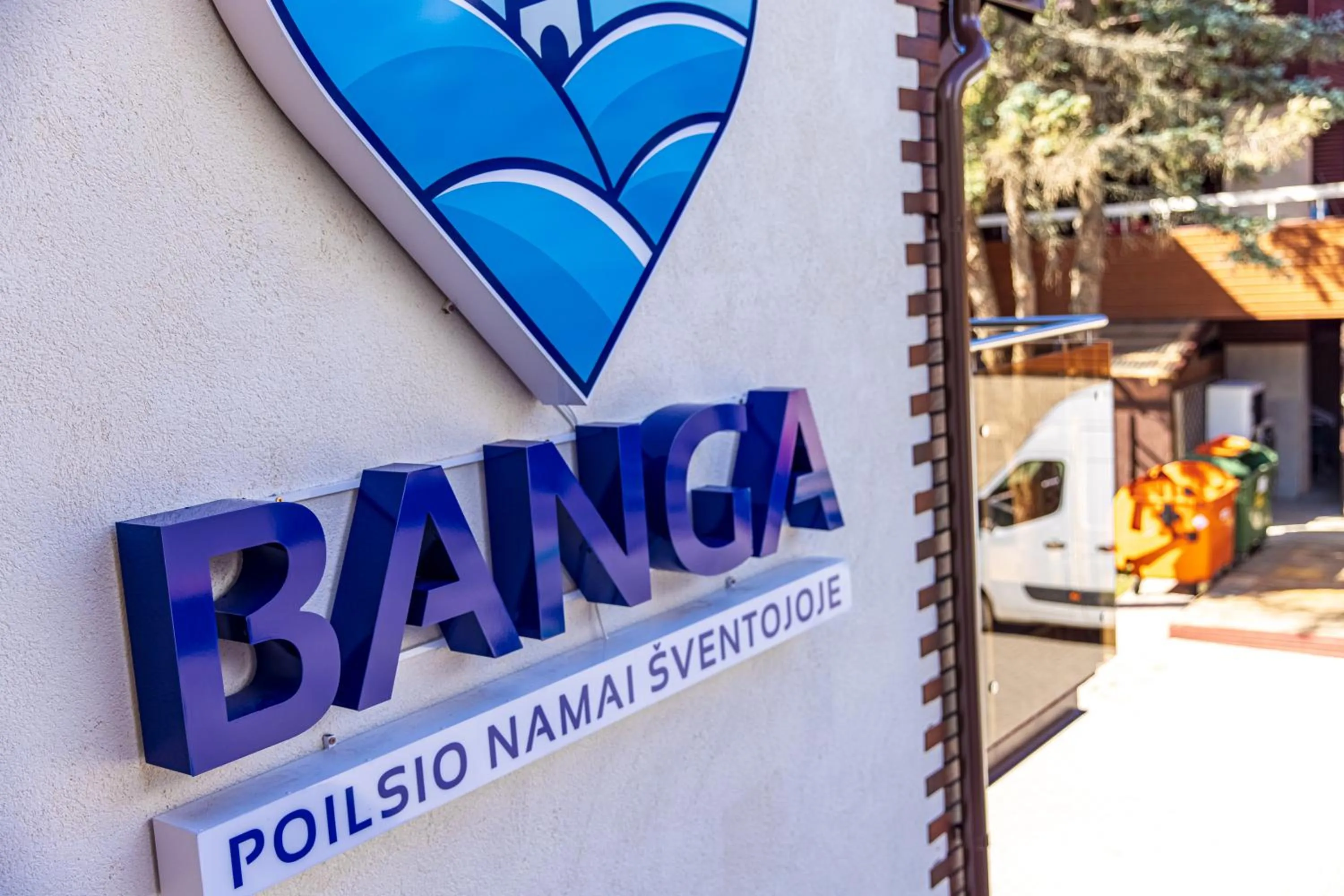 Logo/Certificate/Sign in Poilsio namai Banga Sventojoje