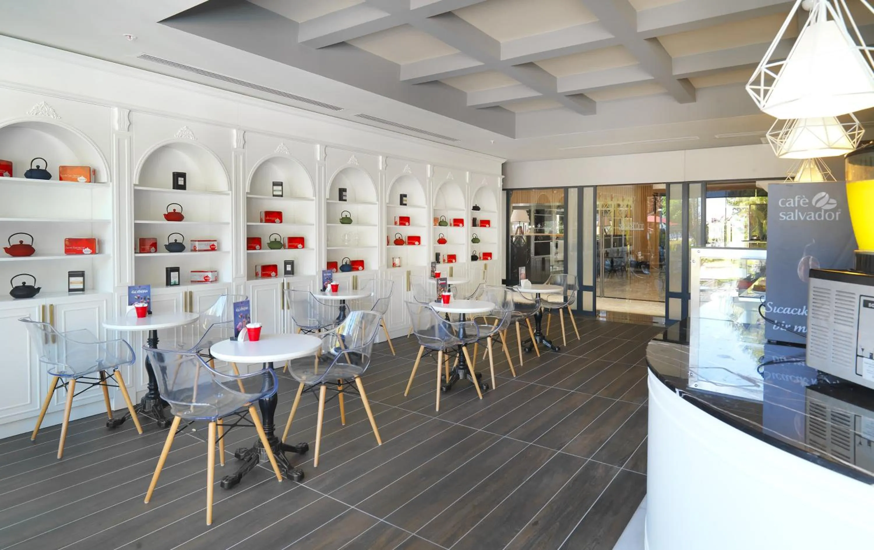 Coffee/tea facilities in Imperial Türkiz Resort Hotel & SPA