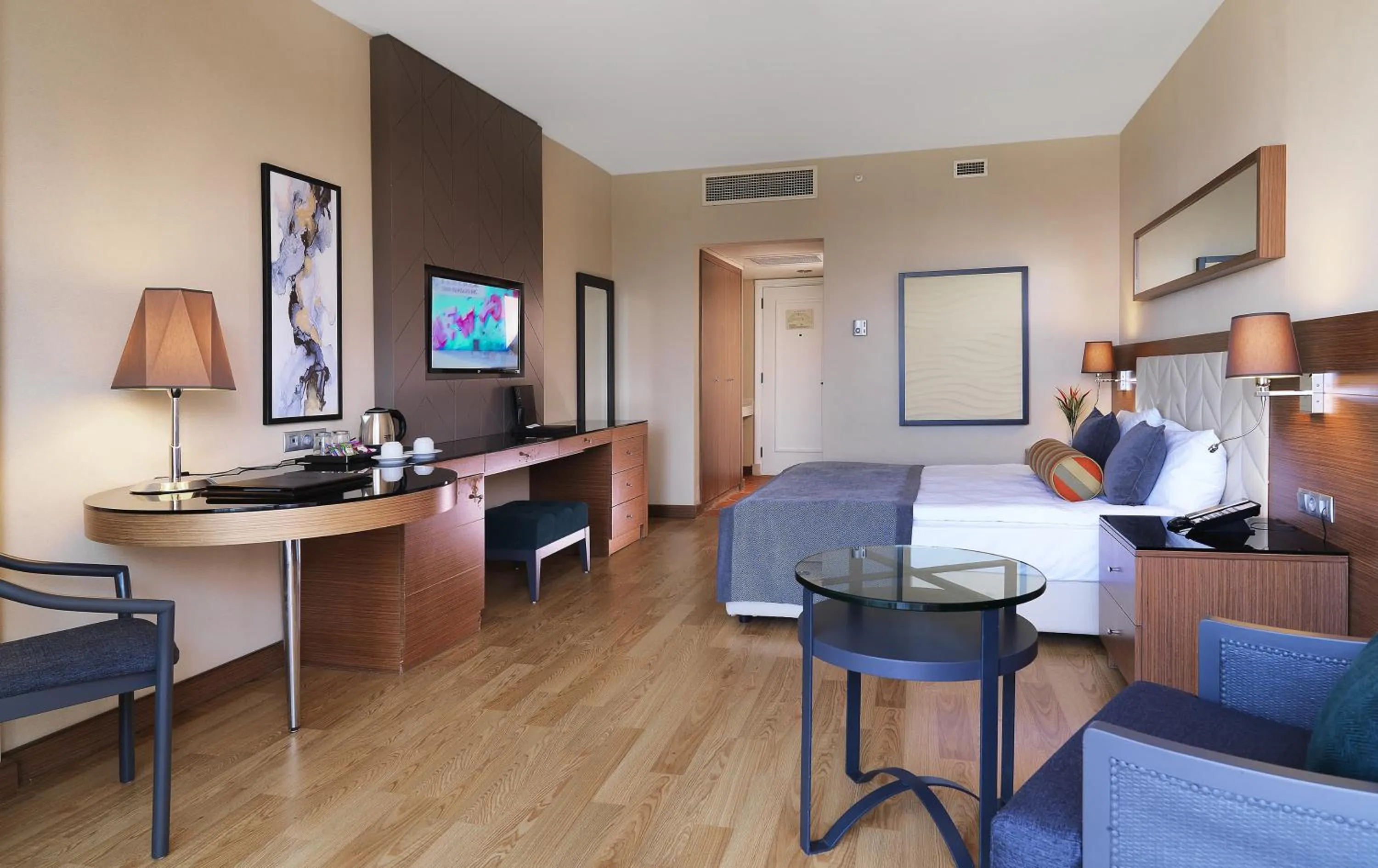 Photo of the whole room in Imperial Türkiz Resort Hotel & SPA