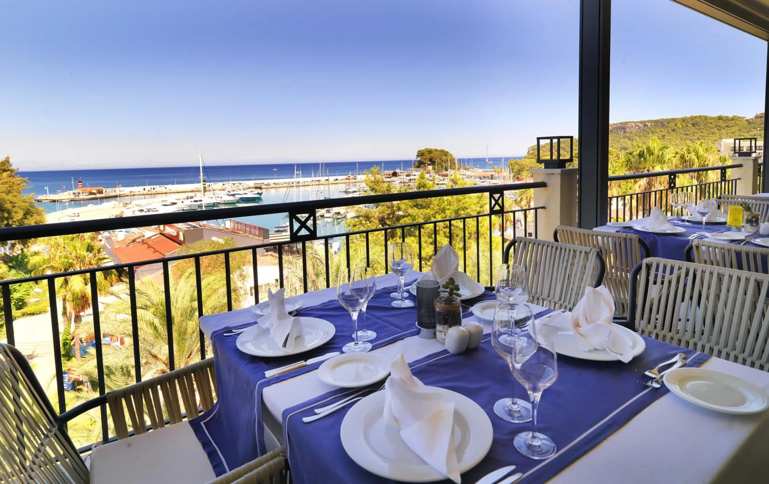 Restaurant/places to eat in Imperial Türkiz Resort Hotel & SPA