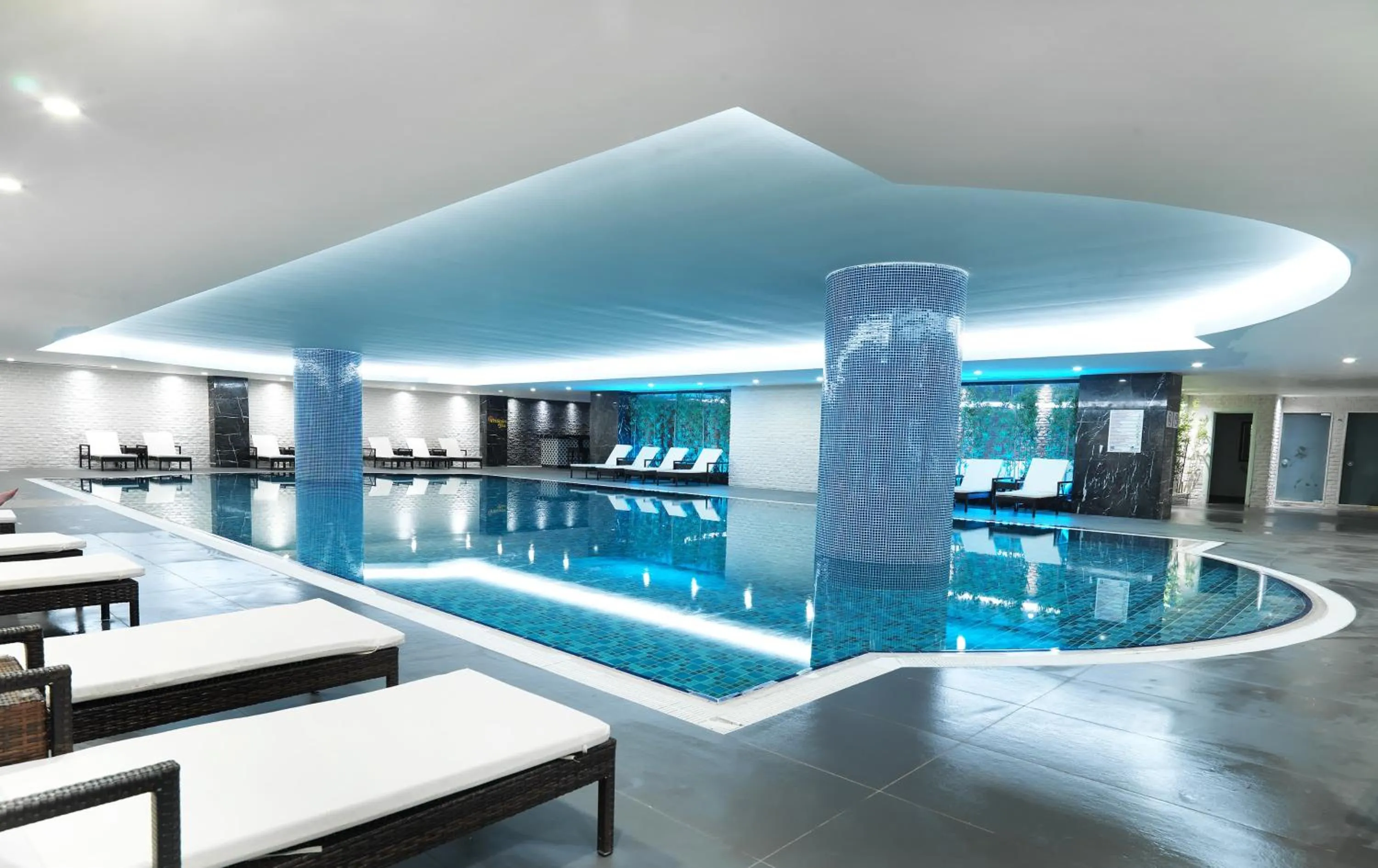 Swimming pool in Imperial Türkiz Resort Hotel & SPA