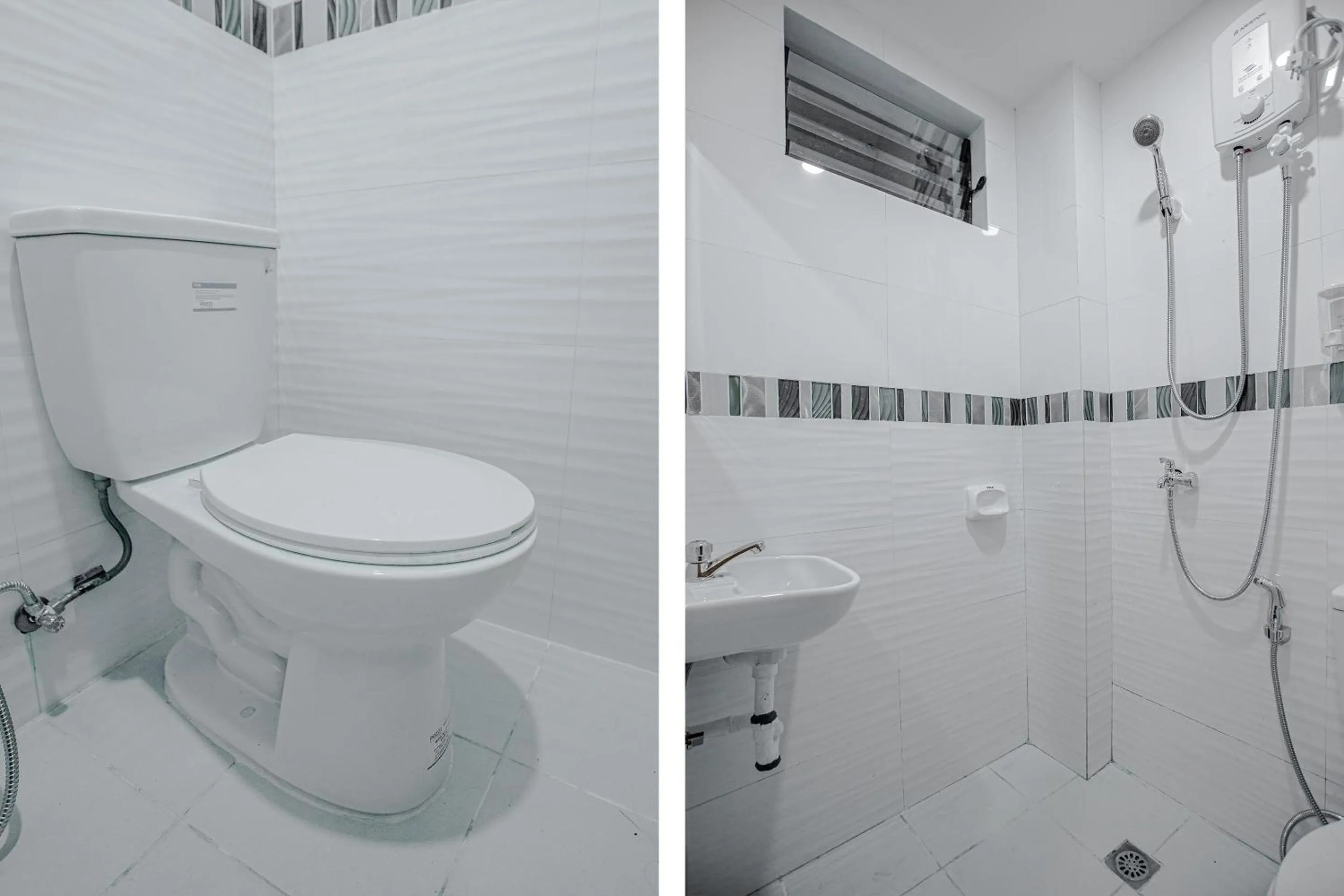 Bathroom in OYO 605 The Quarters