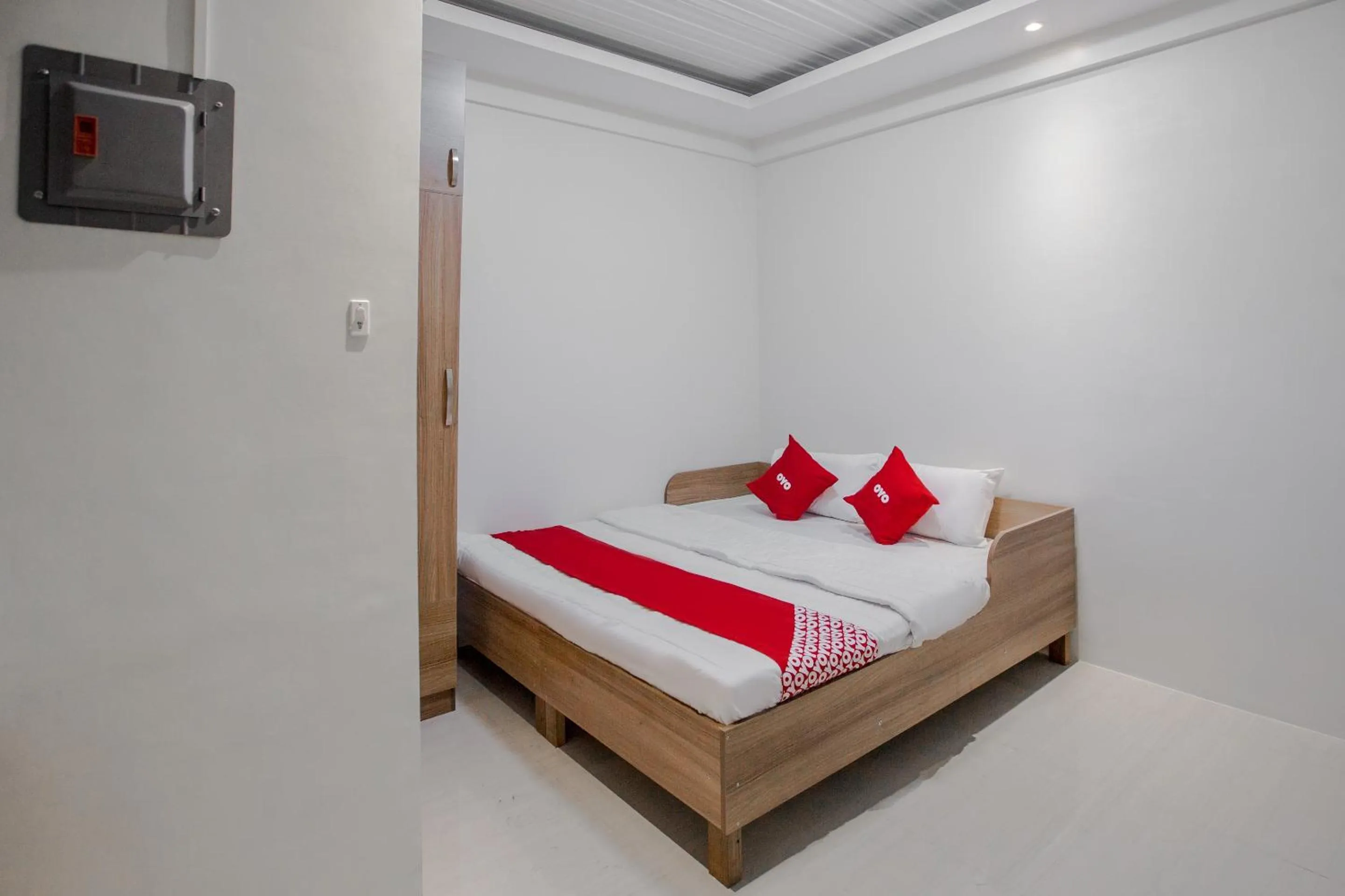 Bedroom in OYO 605 The Quarters