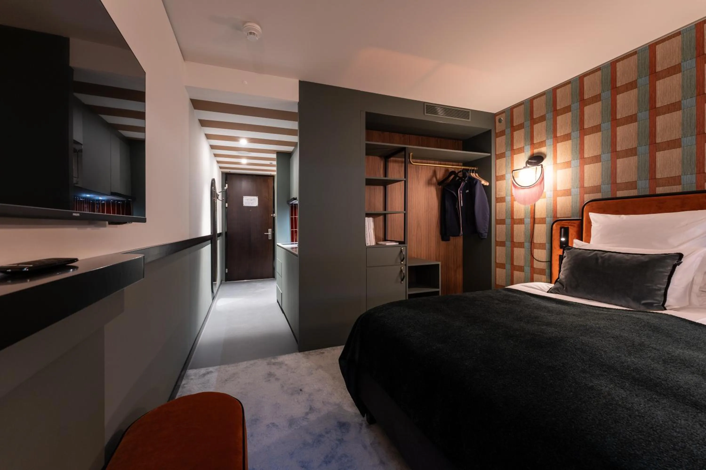 Bed in becozy Self Check-in & Pop-up Hotel Sihlcity